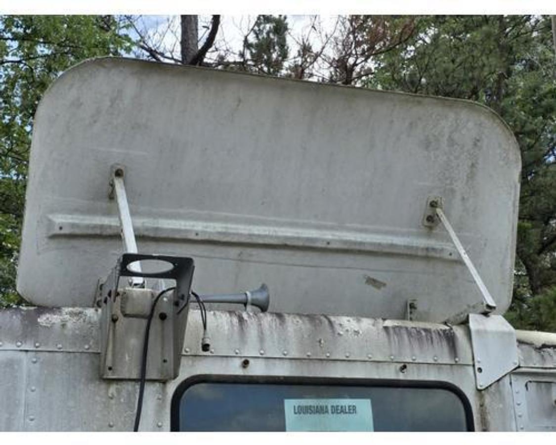 Used 2007 Freightliner FREIGHTLINER
