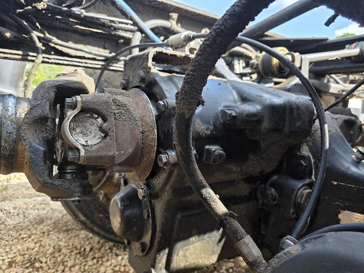 Used 2005 MERITOR CV713