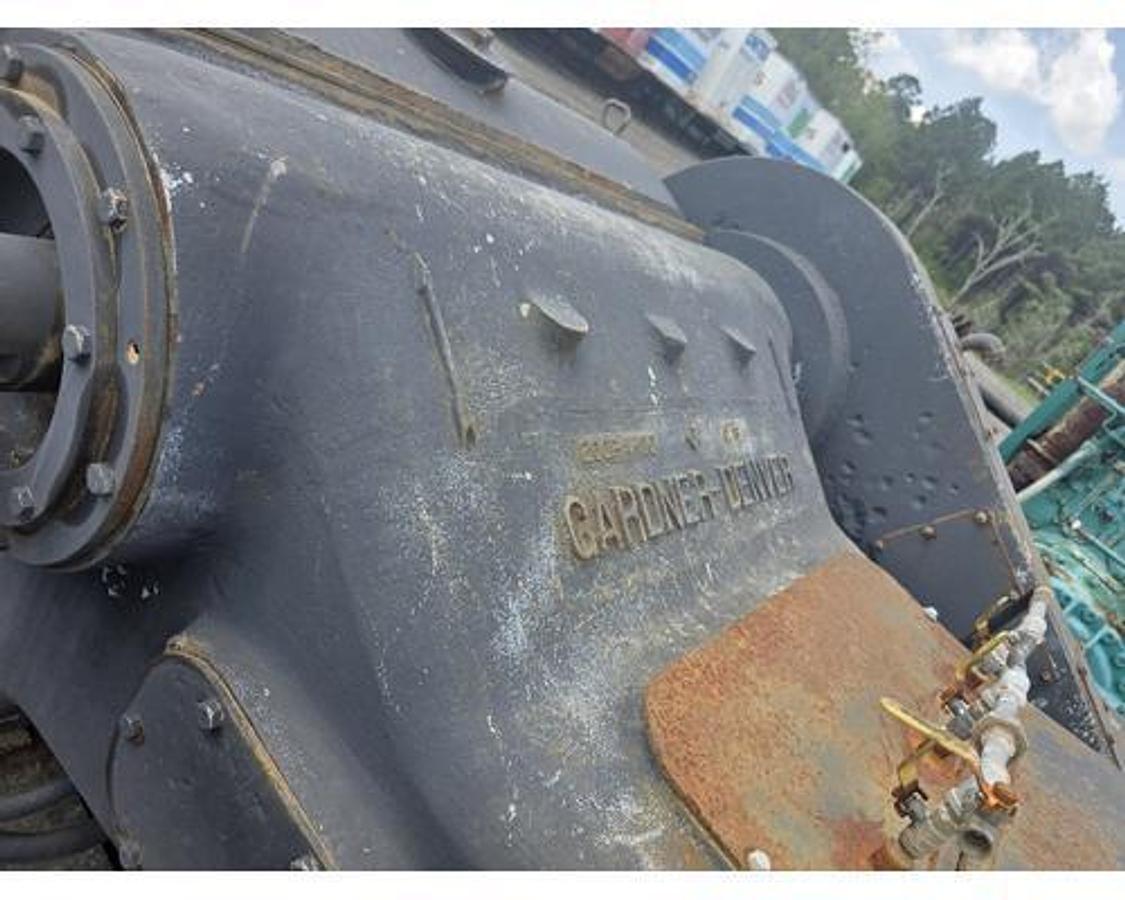 Used TRIPLEX MUD PUMP PAH200 DETROIT 8V71 WITH 5860 ST ALLISON