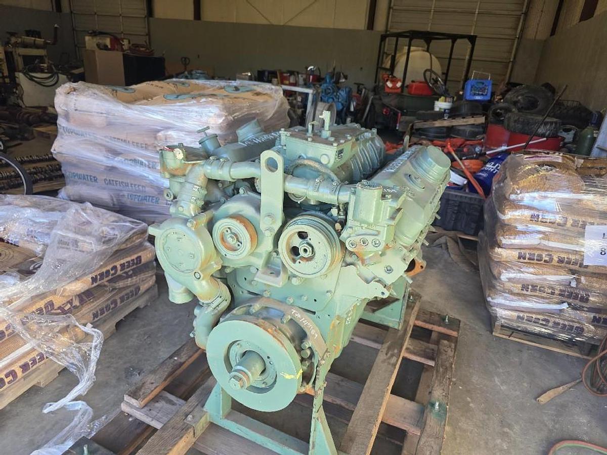 Used REMAN DETROIT DIESEL 8V92N 350HP SN# 08FF004781 MOD# 8083-7000 EXC.