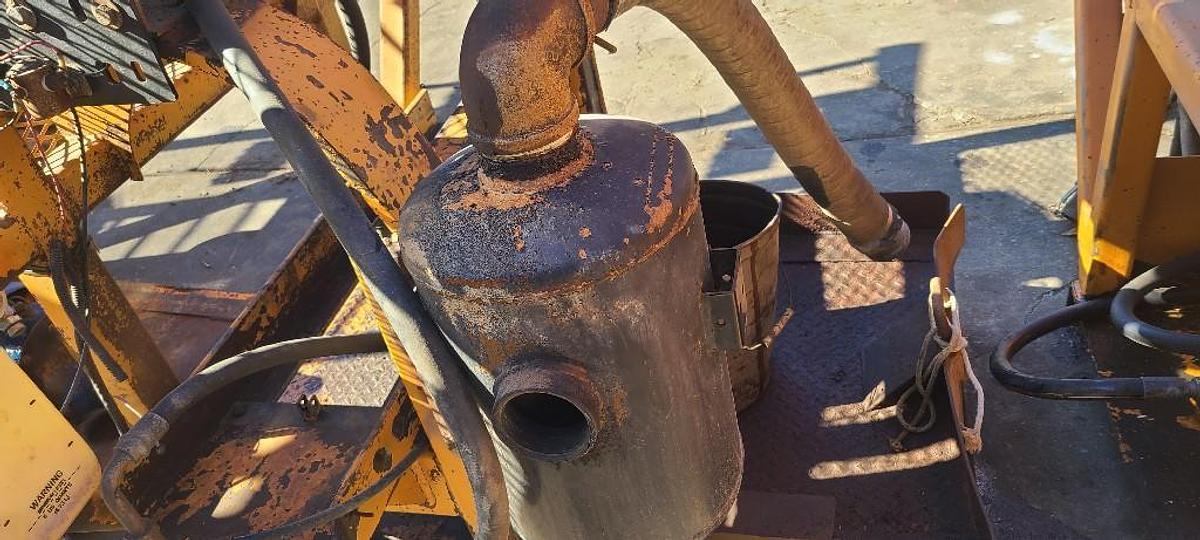 Used USED HEADACHE RACK WITH HYDRAULIC COOLER FOR VACUUM PUMP SYSTEM.