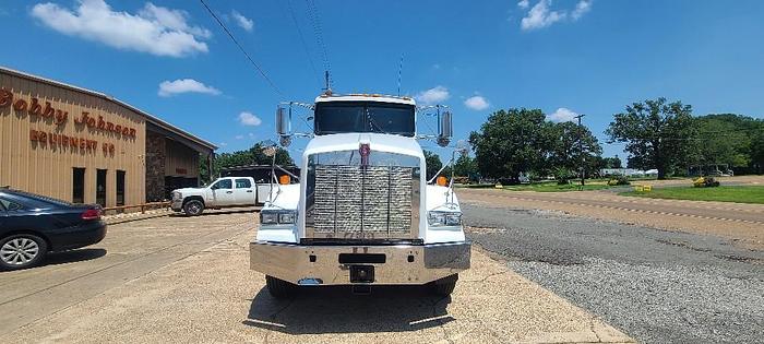 Used 2009 Kenworth T800