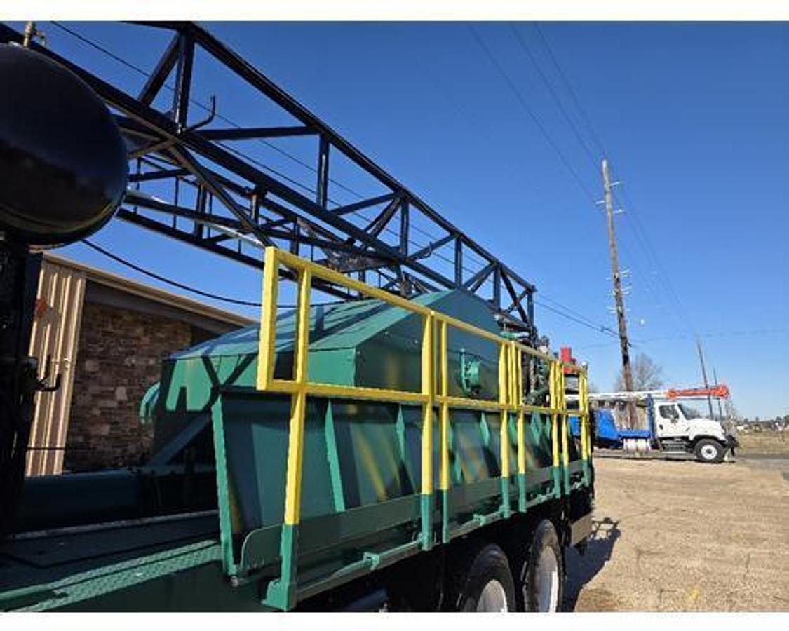 Used 2007 Mack CV713
