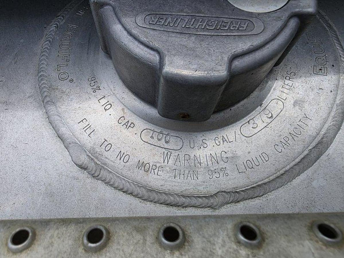 Used 2007 Freightliner COLUMBIA