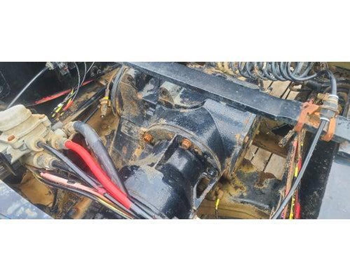Used USED EGE INDUSTIR MACK REAR/REAR AXLE HOUSING NO DIFF EXC FZ CRD151