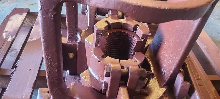 Used GOOD USED CAVIN 100 TON TUBING SPIDER / AIR SLIPS / PNEUMATIC SPIDER