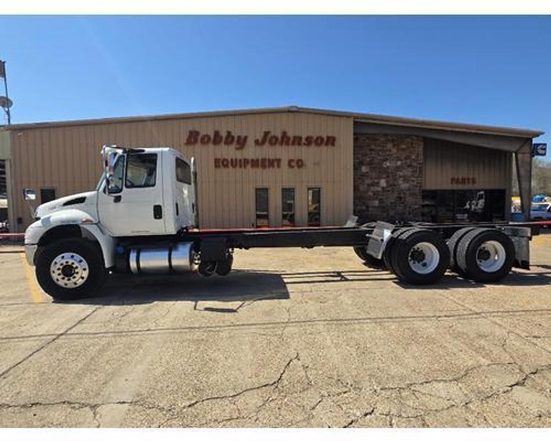 Used 2016 INTERNATIONAL 4400