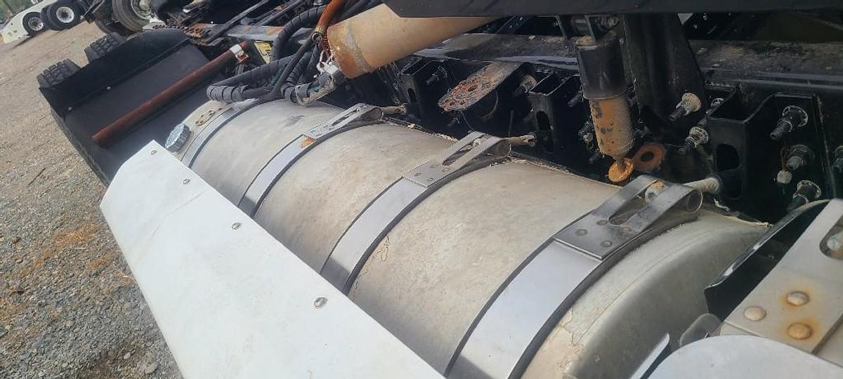 Used 2015 Mack CXN613