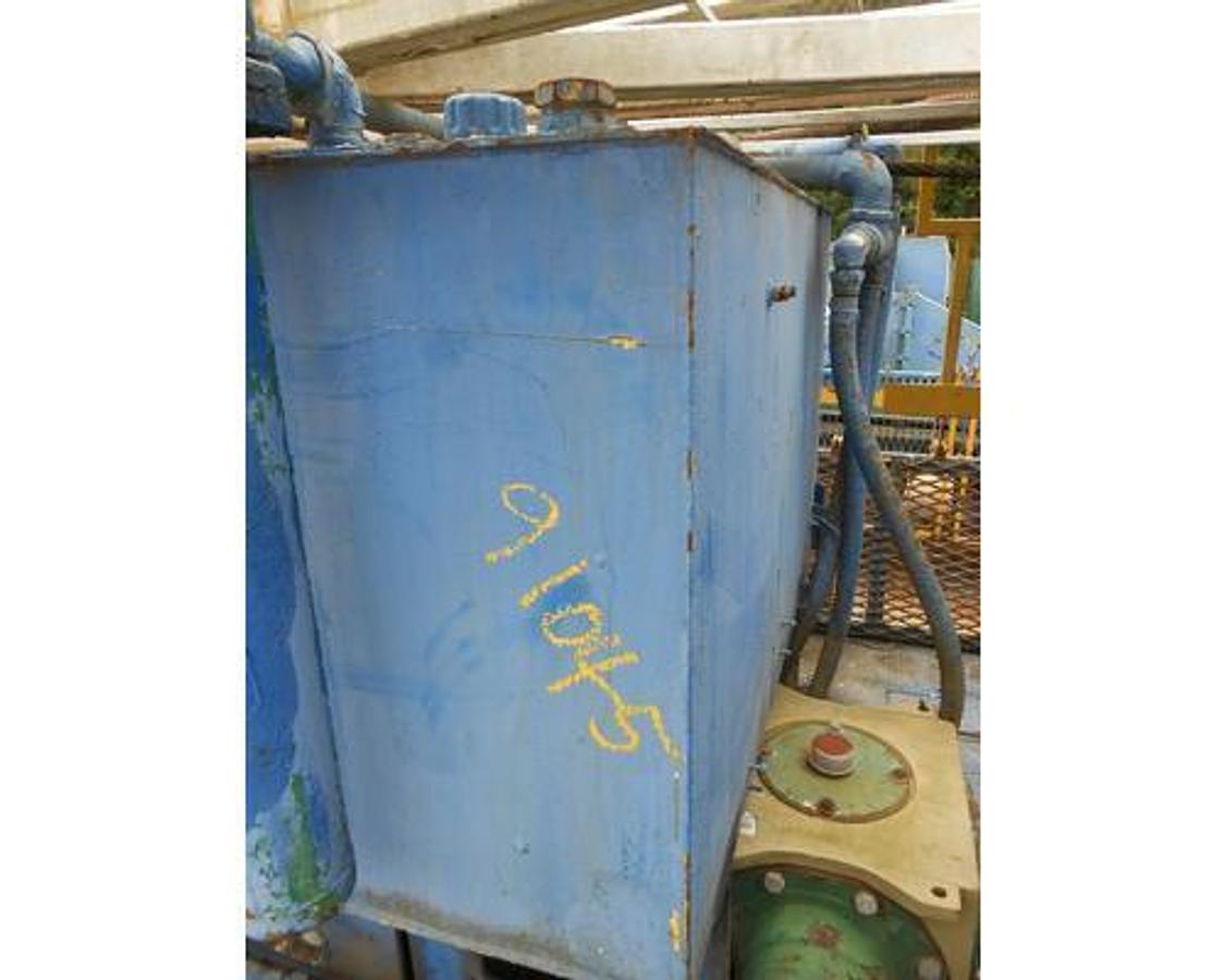 Used CRANE CARRIER RIG