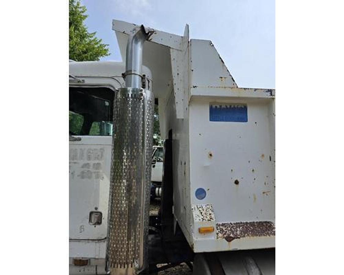 Used Peterbilt 378