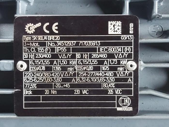 Gebraucht Stirnradgetriebemotor, SK 33Z-90 L/4 BRE20, 1395/33 rpm, Nord Drivesystems,  gebraucht-Top