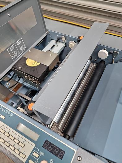 Used Duplo DF-1000 Suction Folding Machine