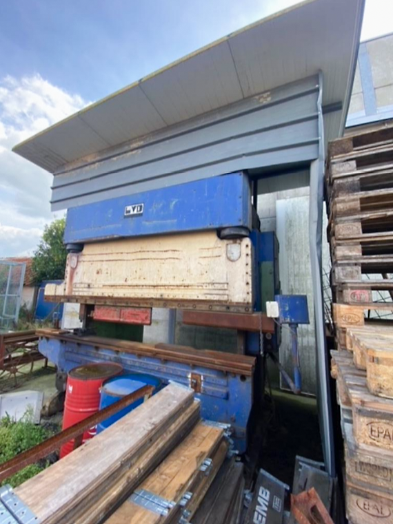 Used LVD 3500 x 150 T - Press Brake - 1984
