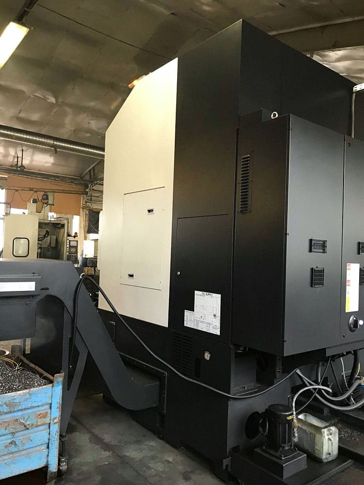 Used Hyundai wia LV800R - CNC Vertical machining centers - 2016