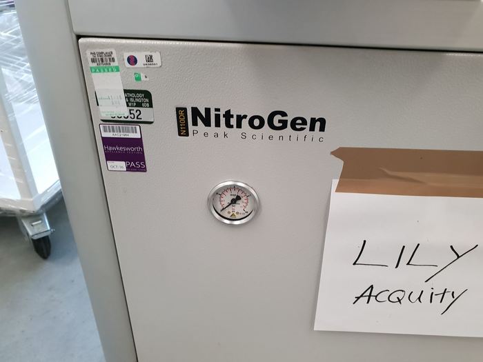 Used Waters ACQUITY UPLC