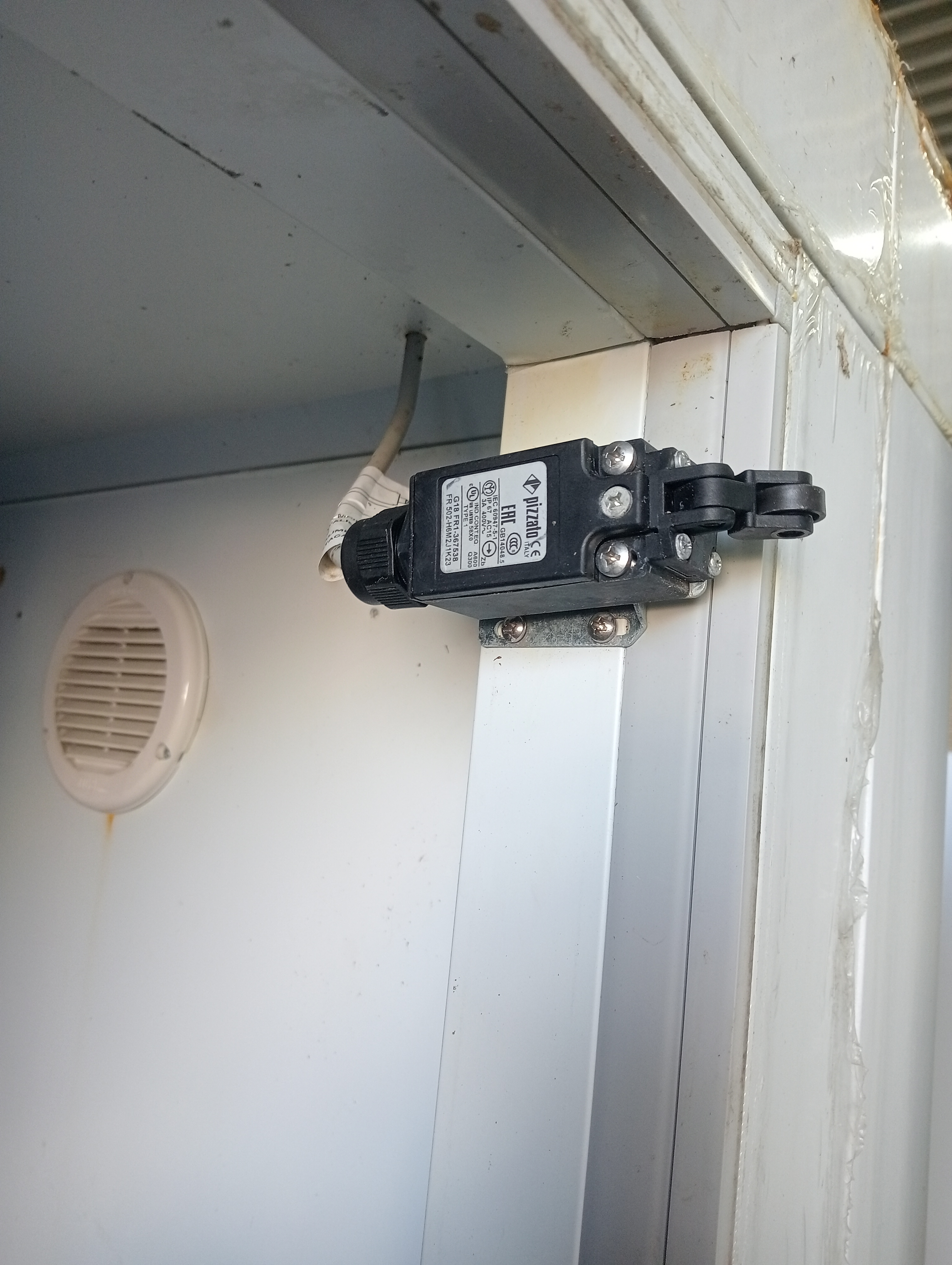 Used Freezer container