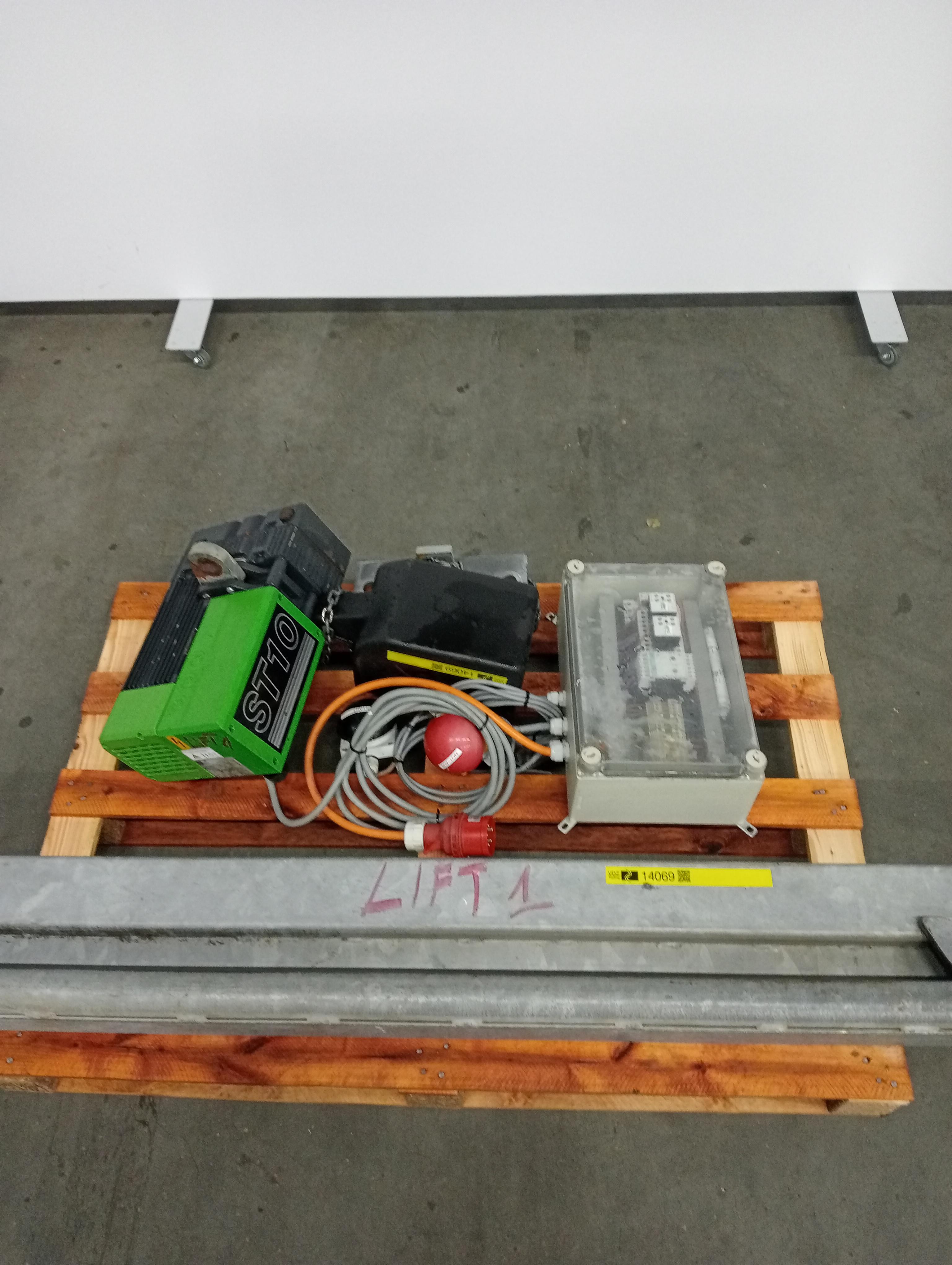 Used Bleeding elevator (lift)