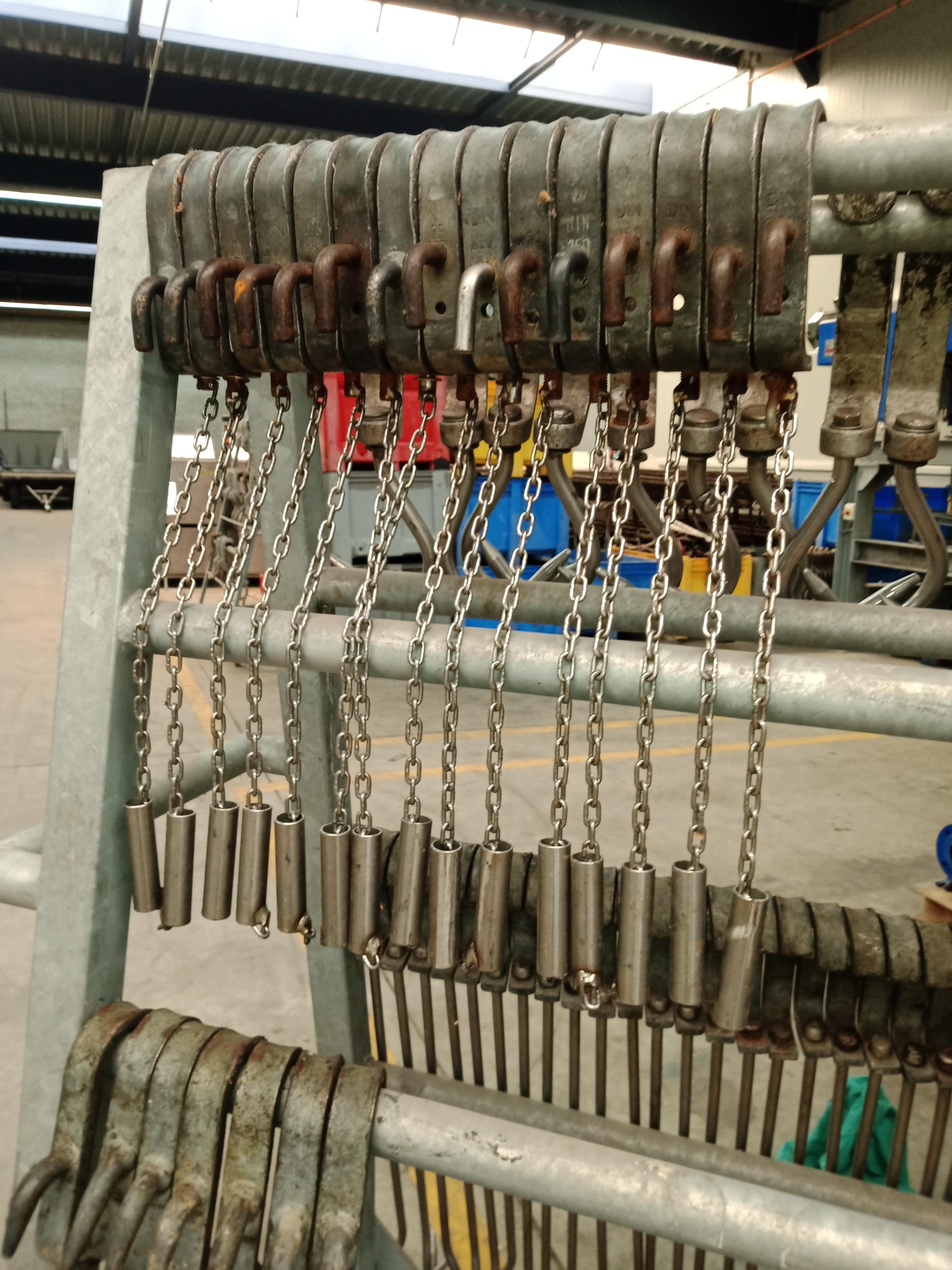 Used Bleeding hooks slide