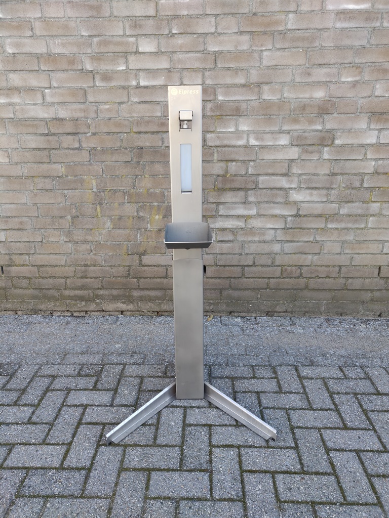 Used Hand sanitizer dispenser pole - Desinfection