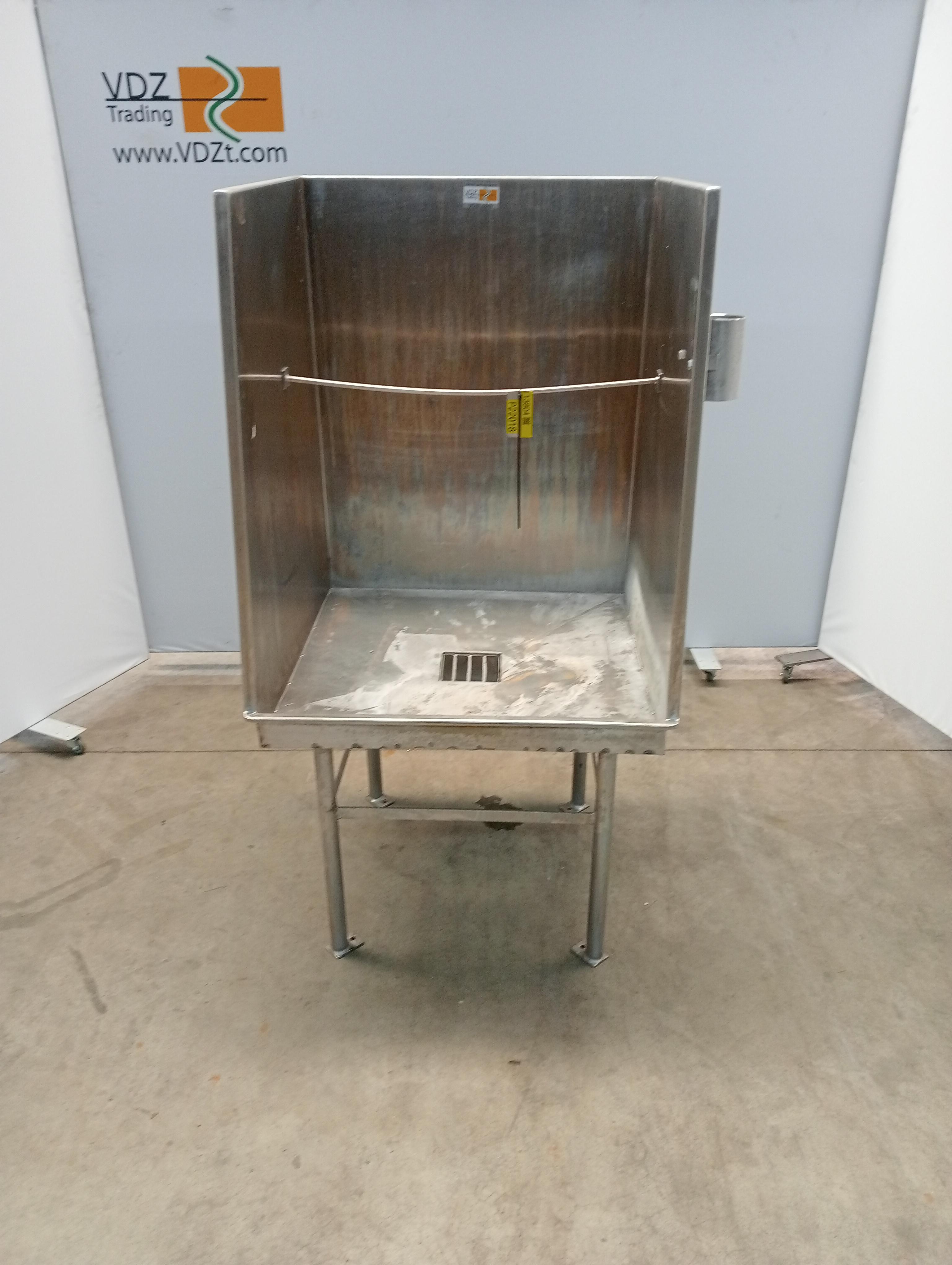 Used Head wash cabin