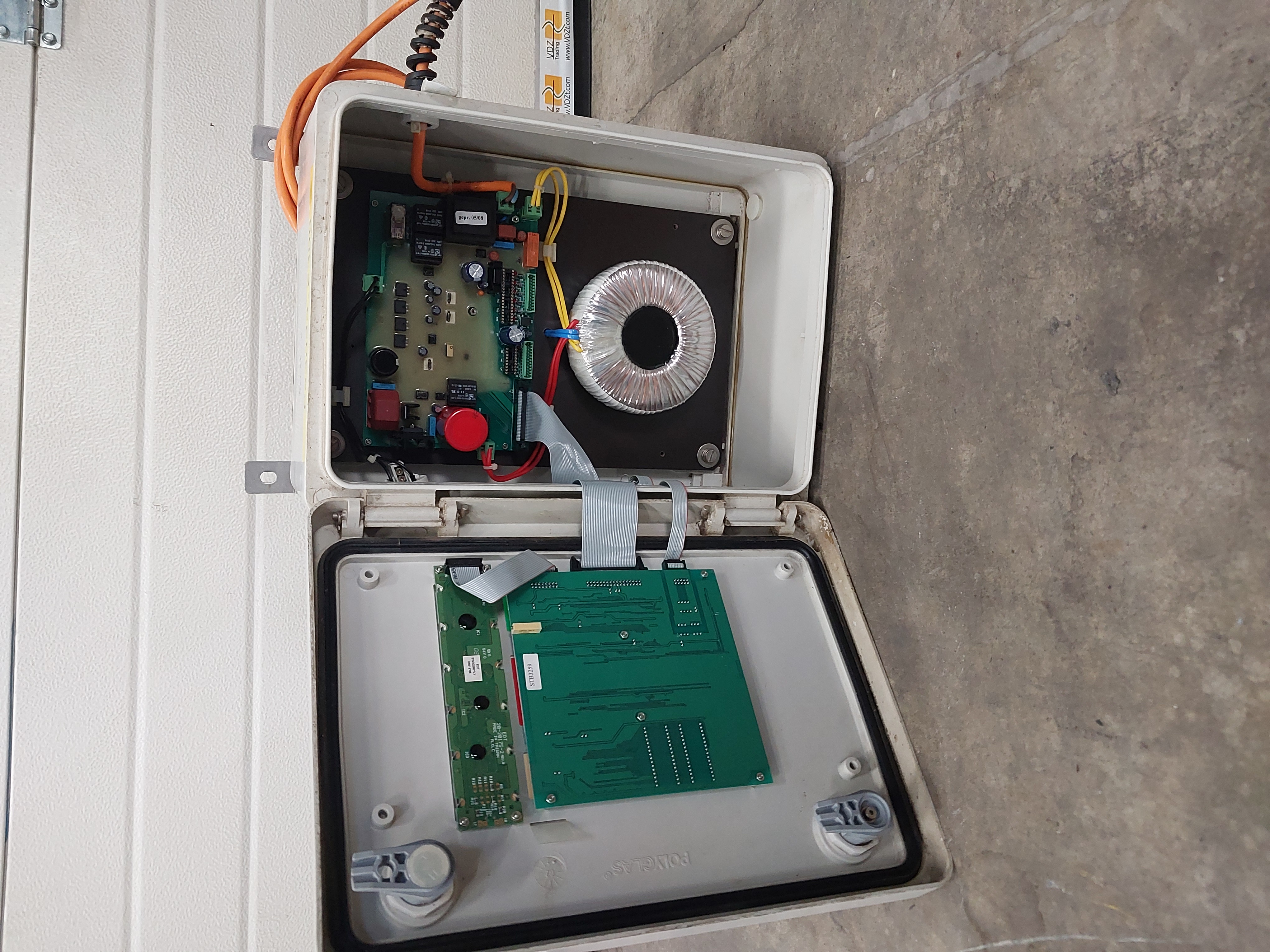 Used Stunning tong with transformer