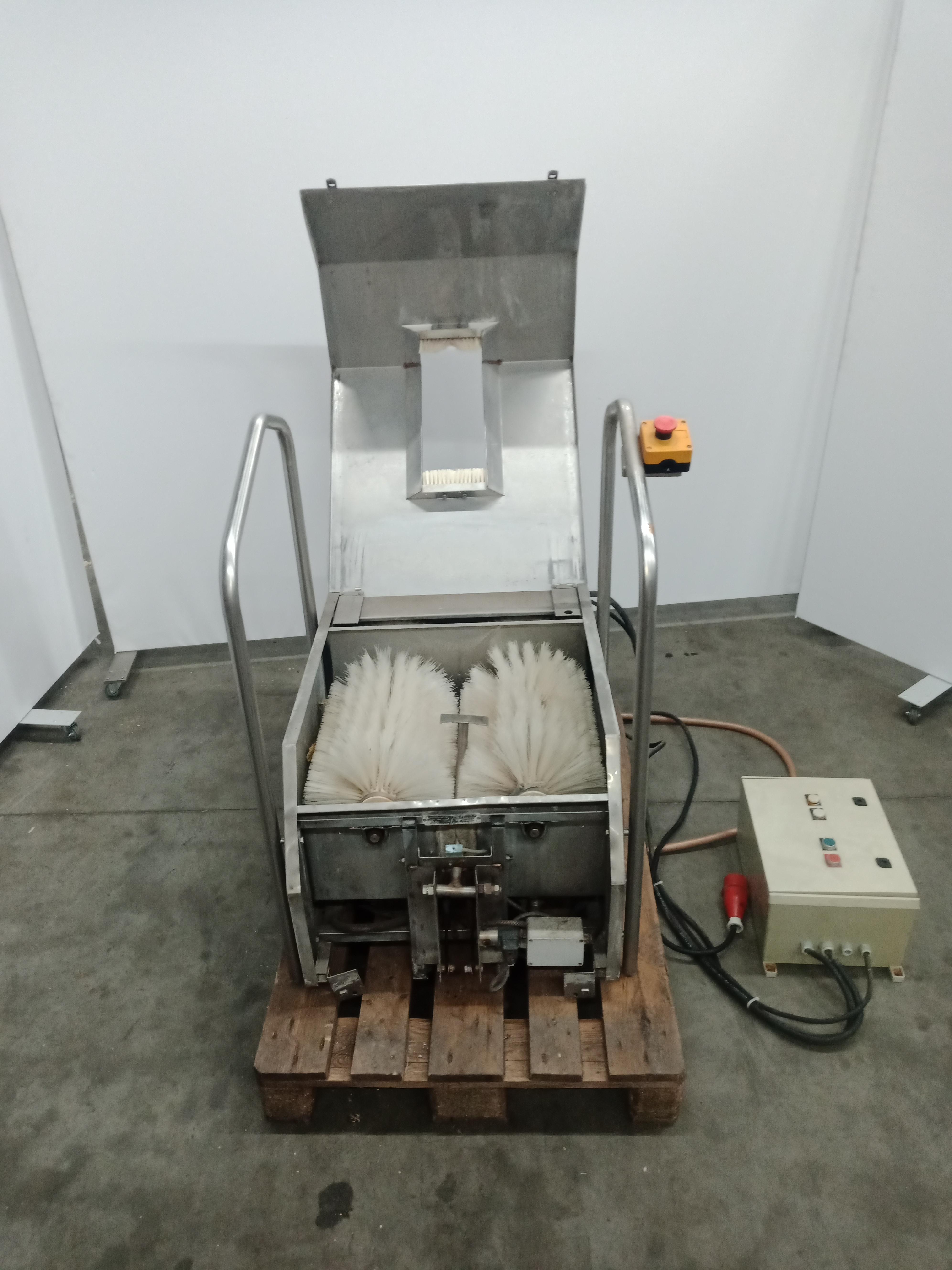Used Boot washer