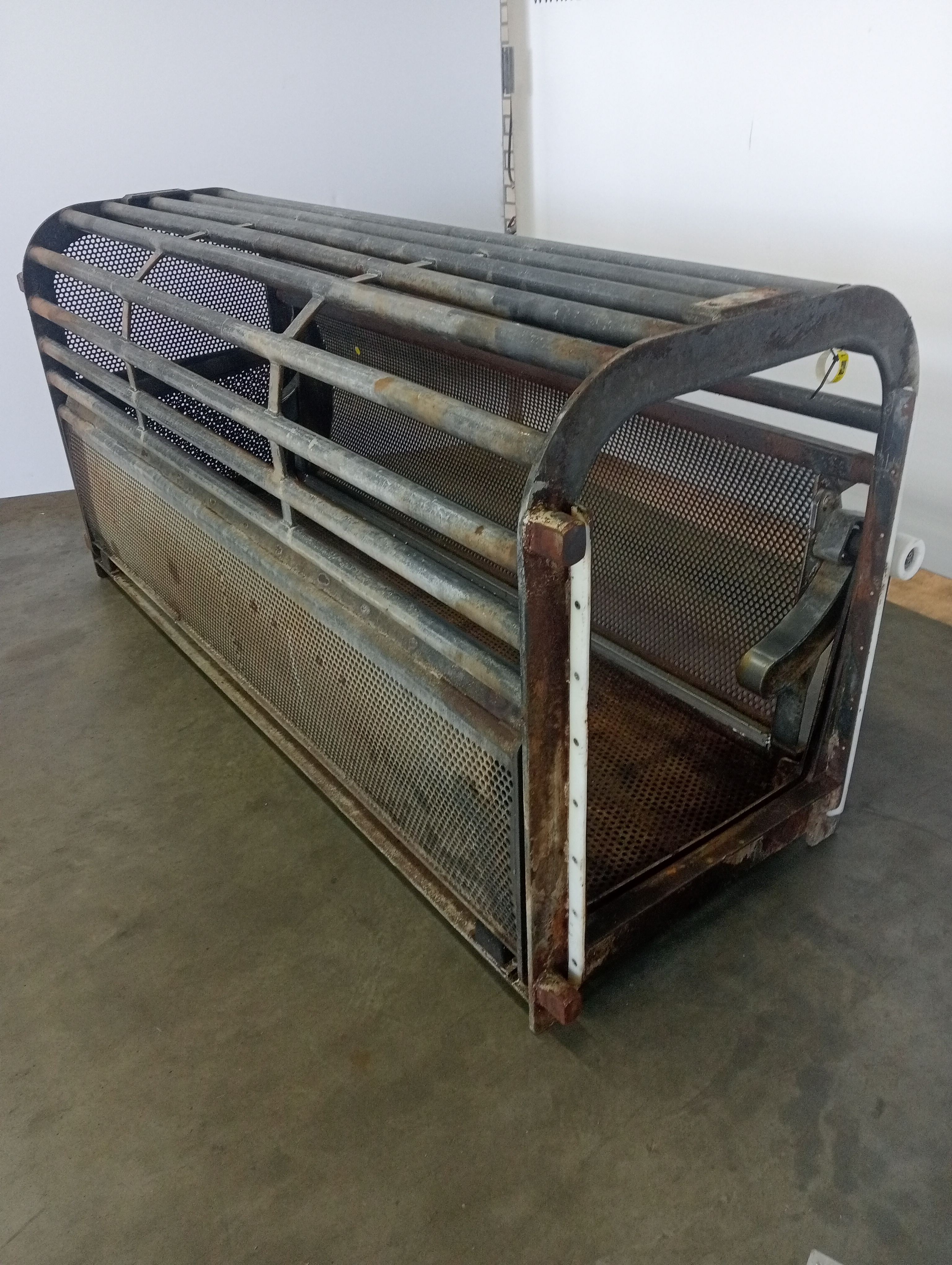 Used Butina CO2 stunner