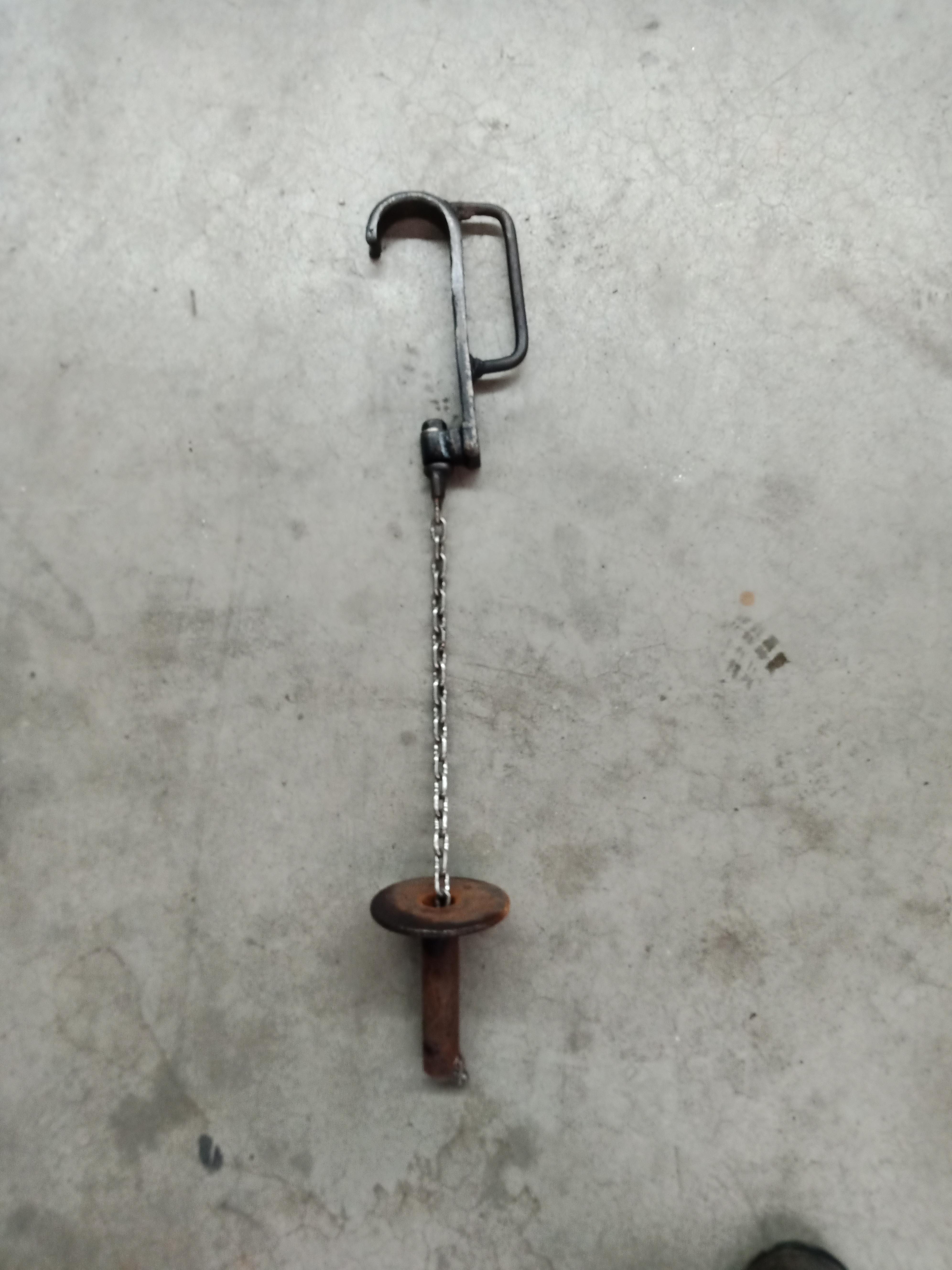 Used Bleeding hooks - sliding