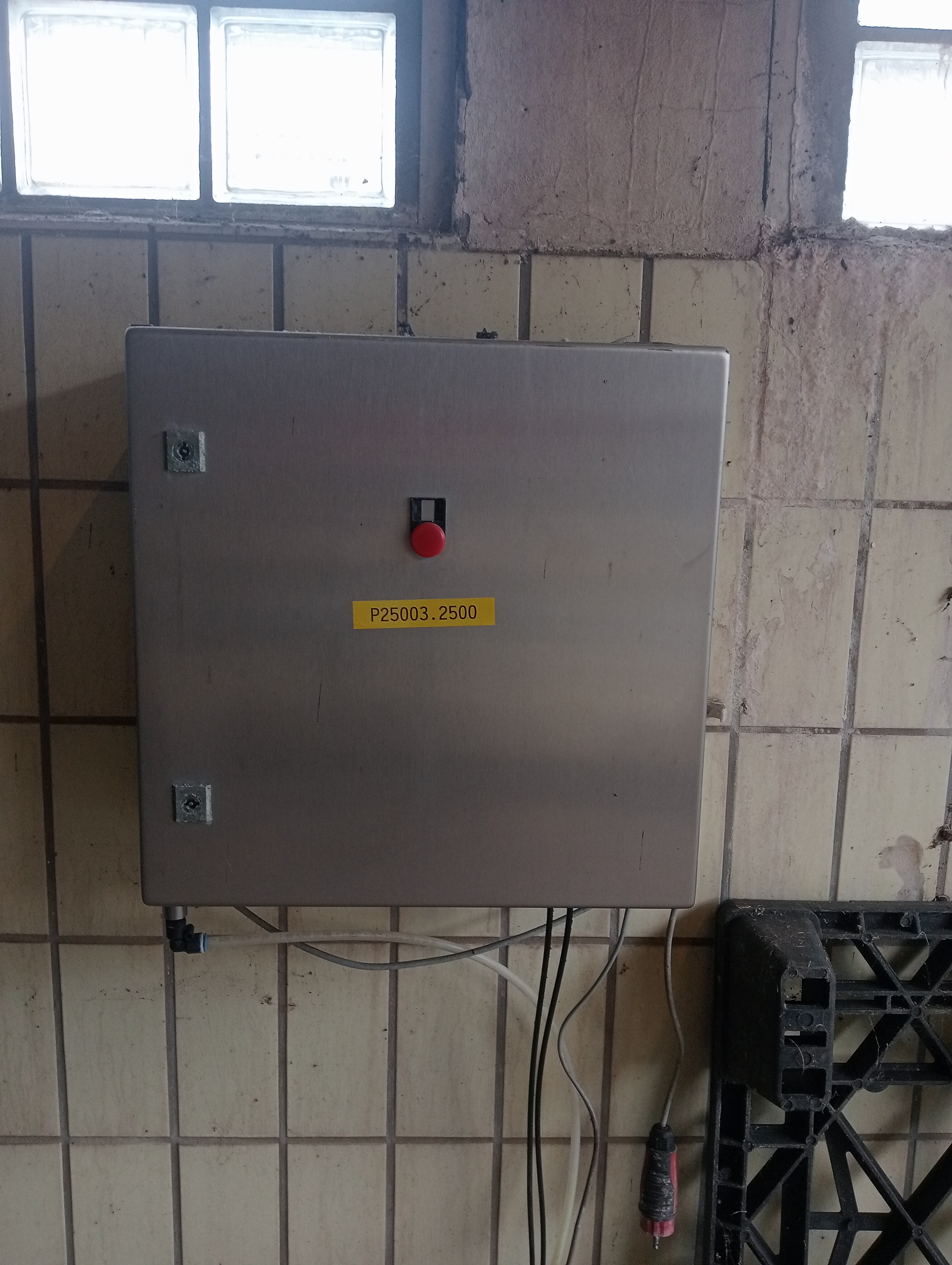 Used Automatic transport belt lubrication