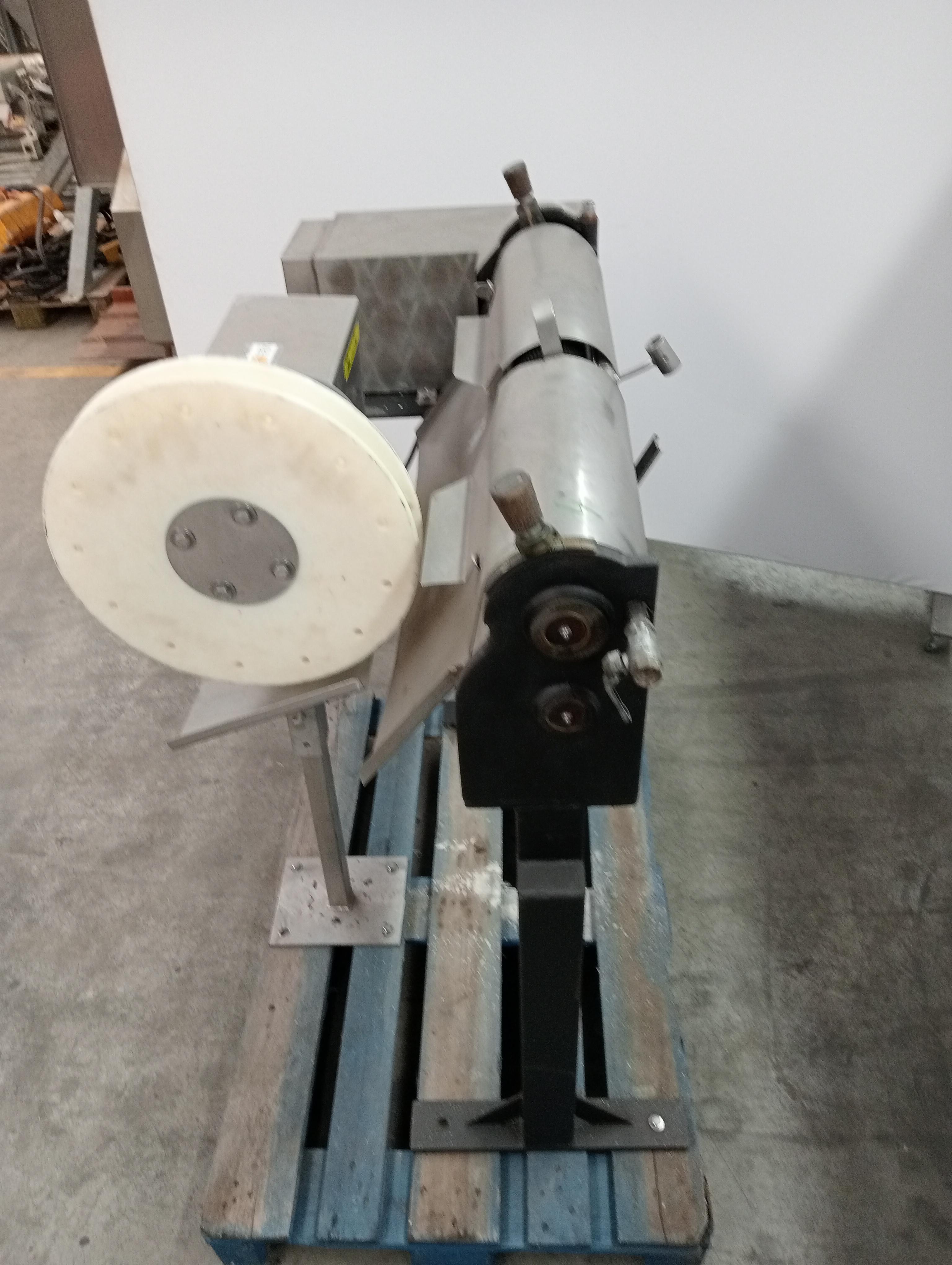 Used Intestine - Casing cleaning line