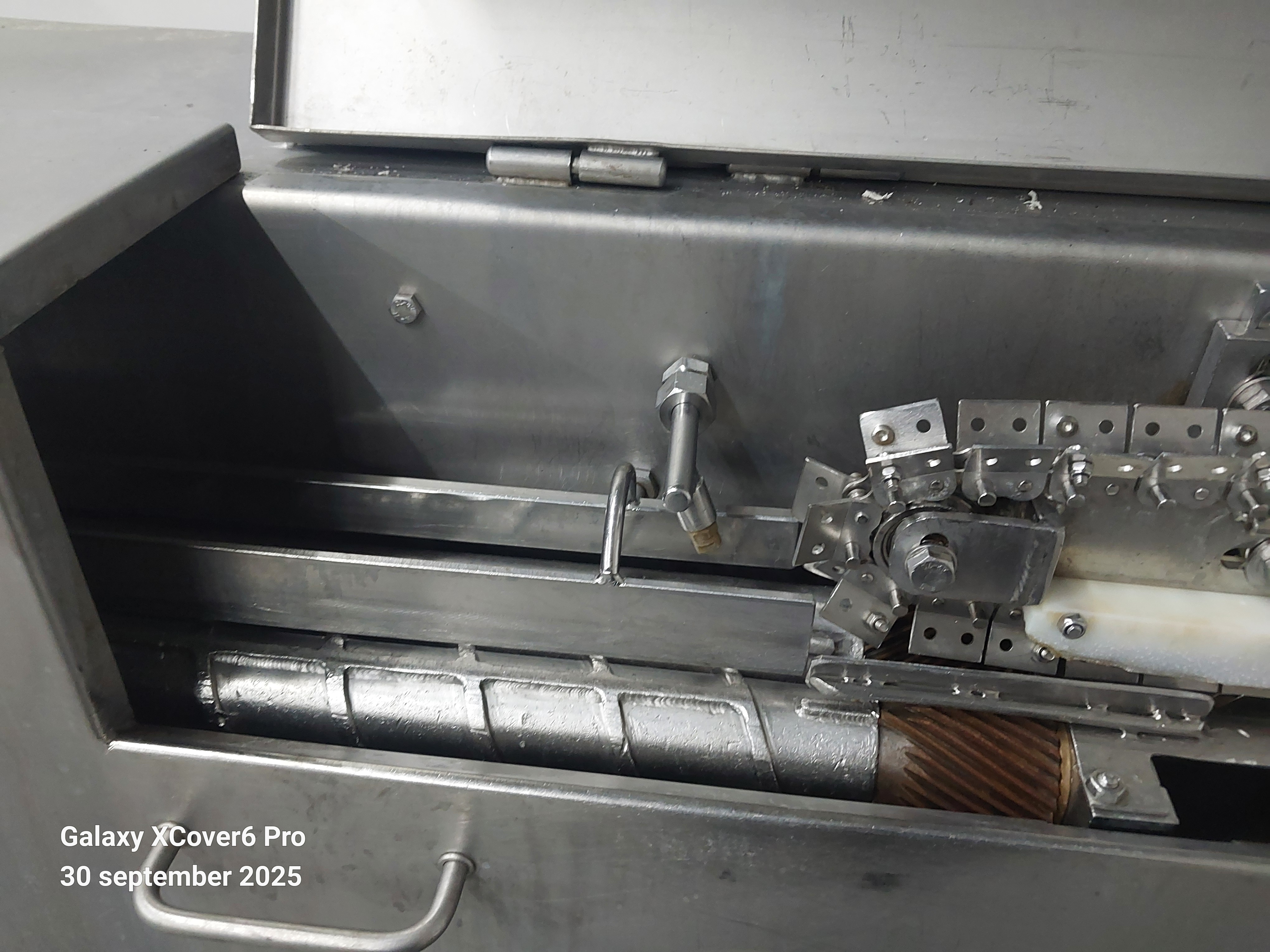 Used Gizzard harvester