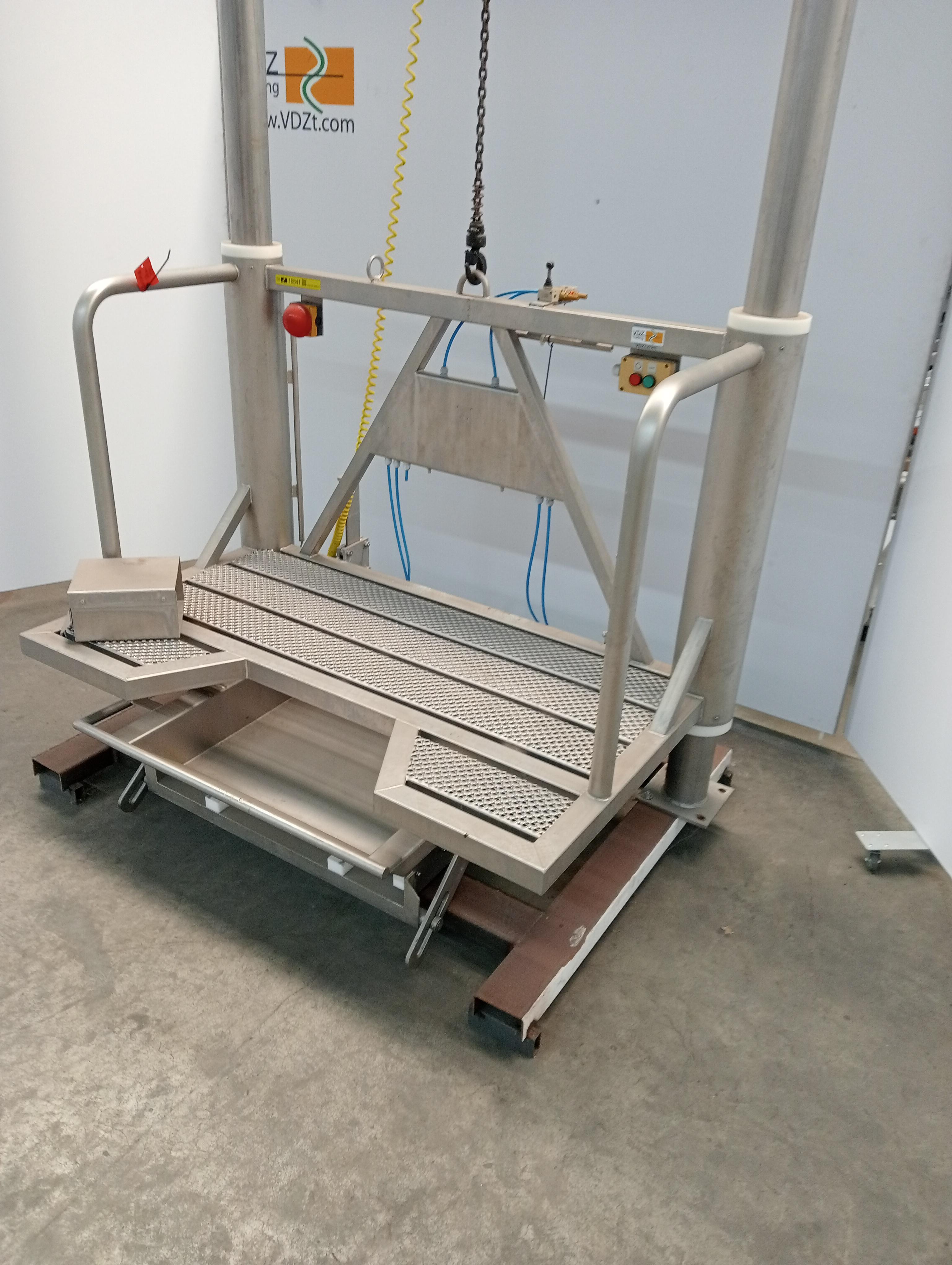 Used Paunch platform