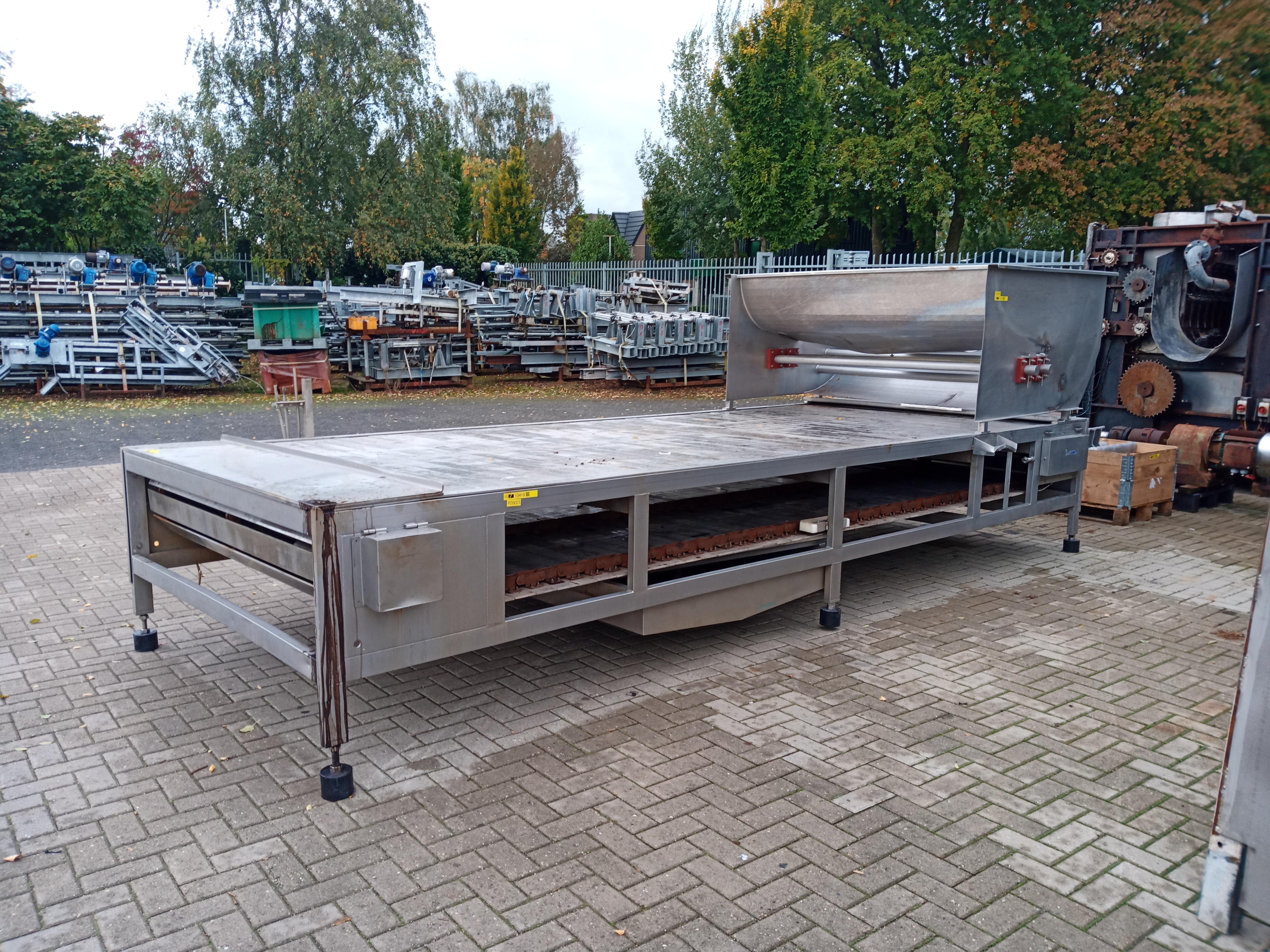 Used Gambrelling table