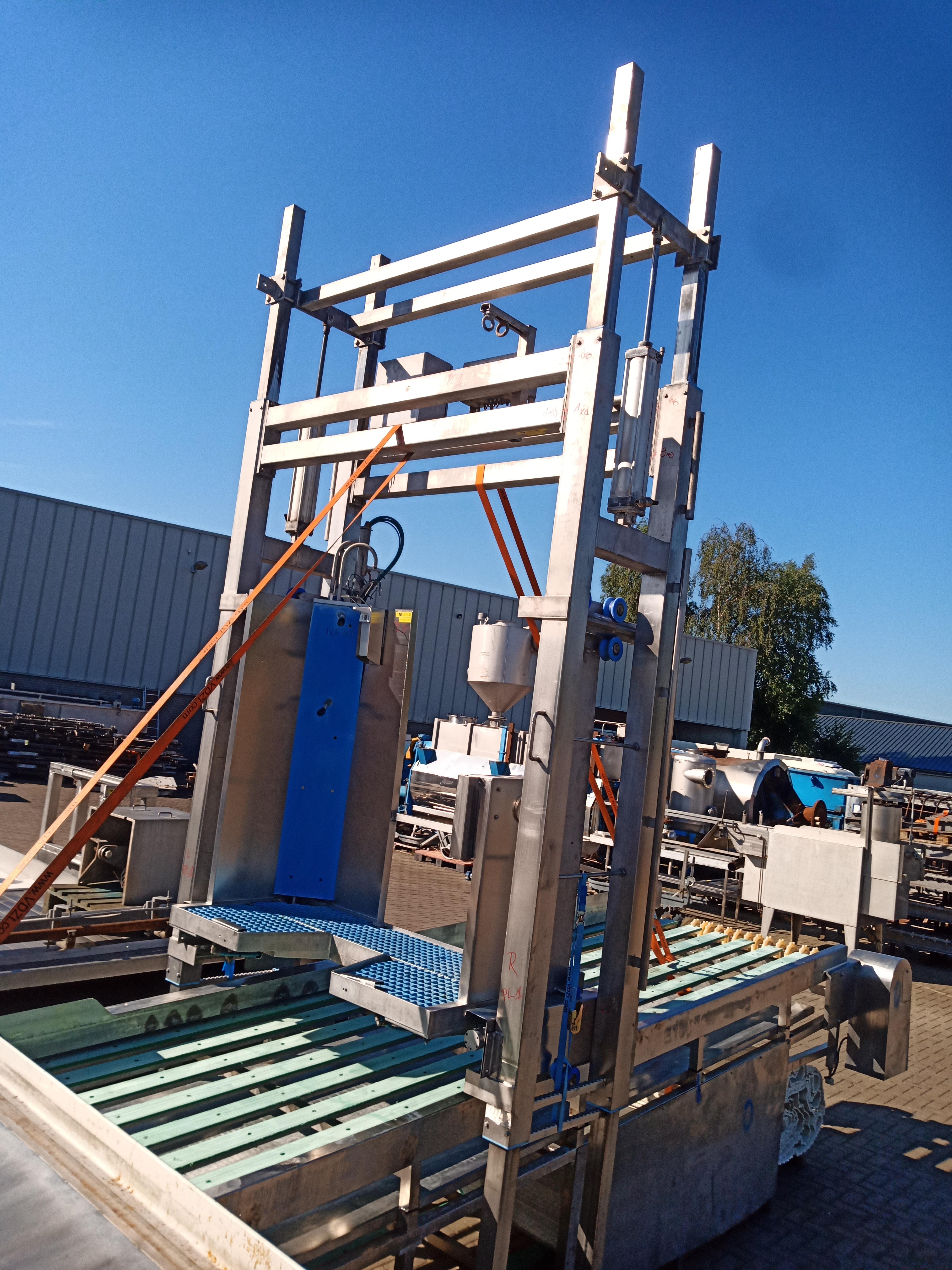 Used Paunch platform