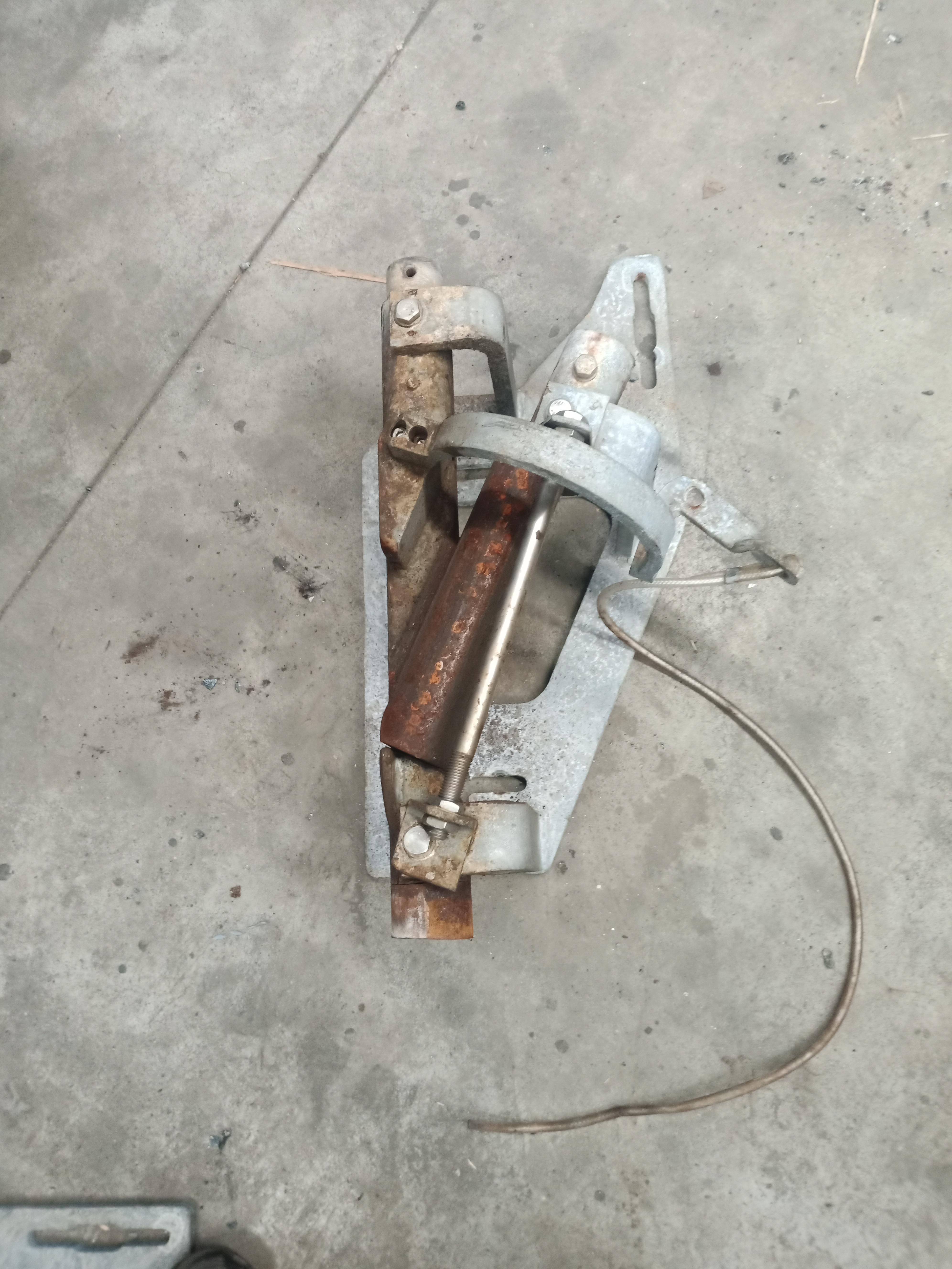 Used Switch left outside tubehight 15 cm