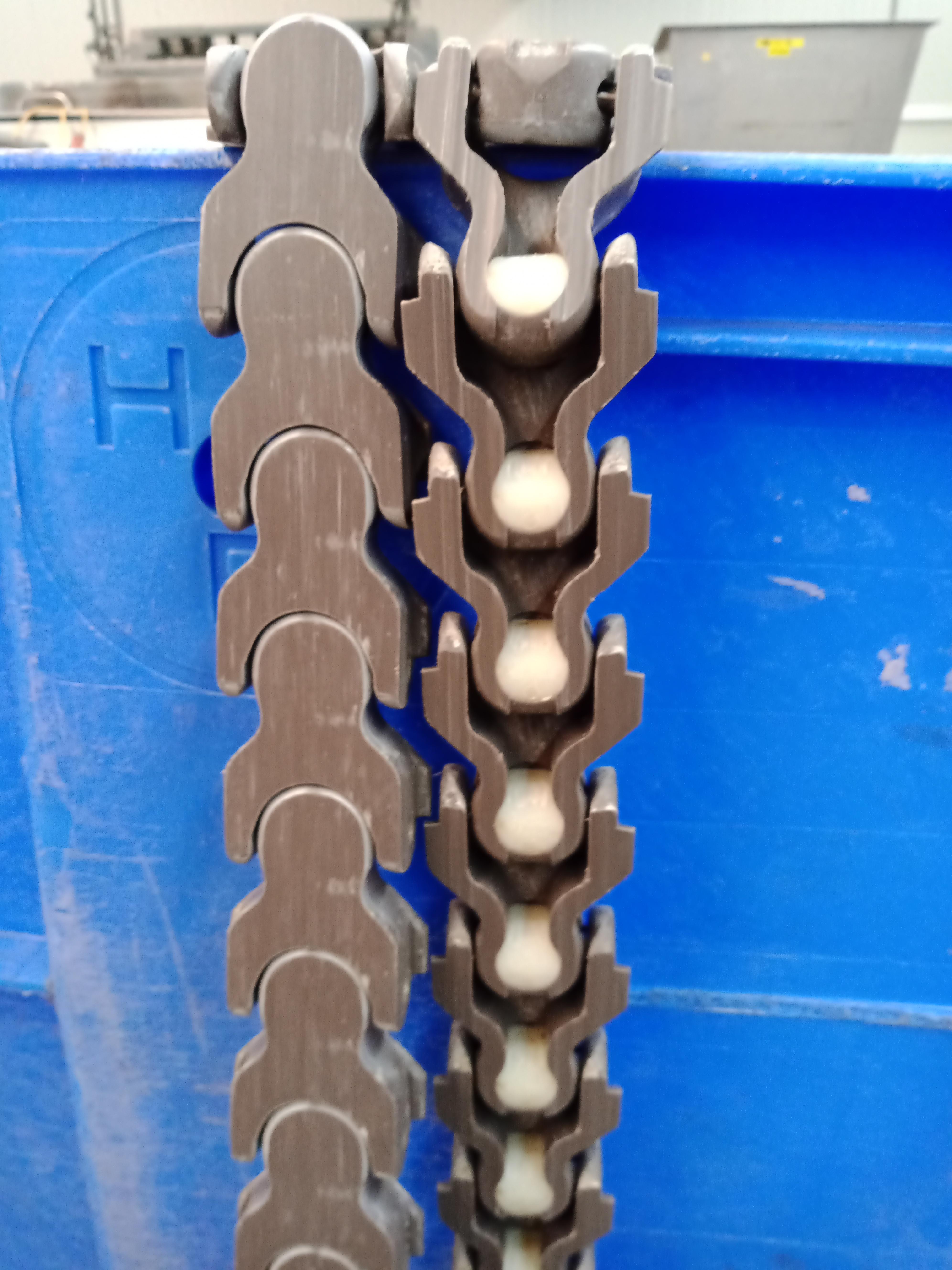 Used Chain plastic