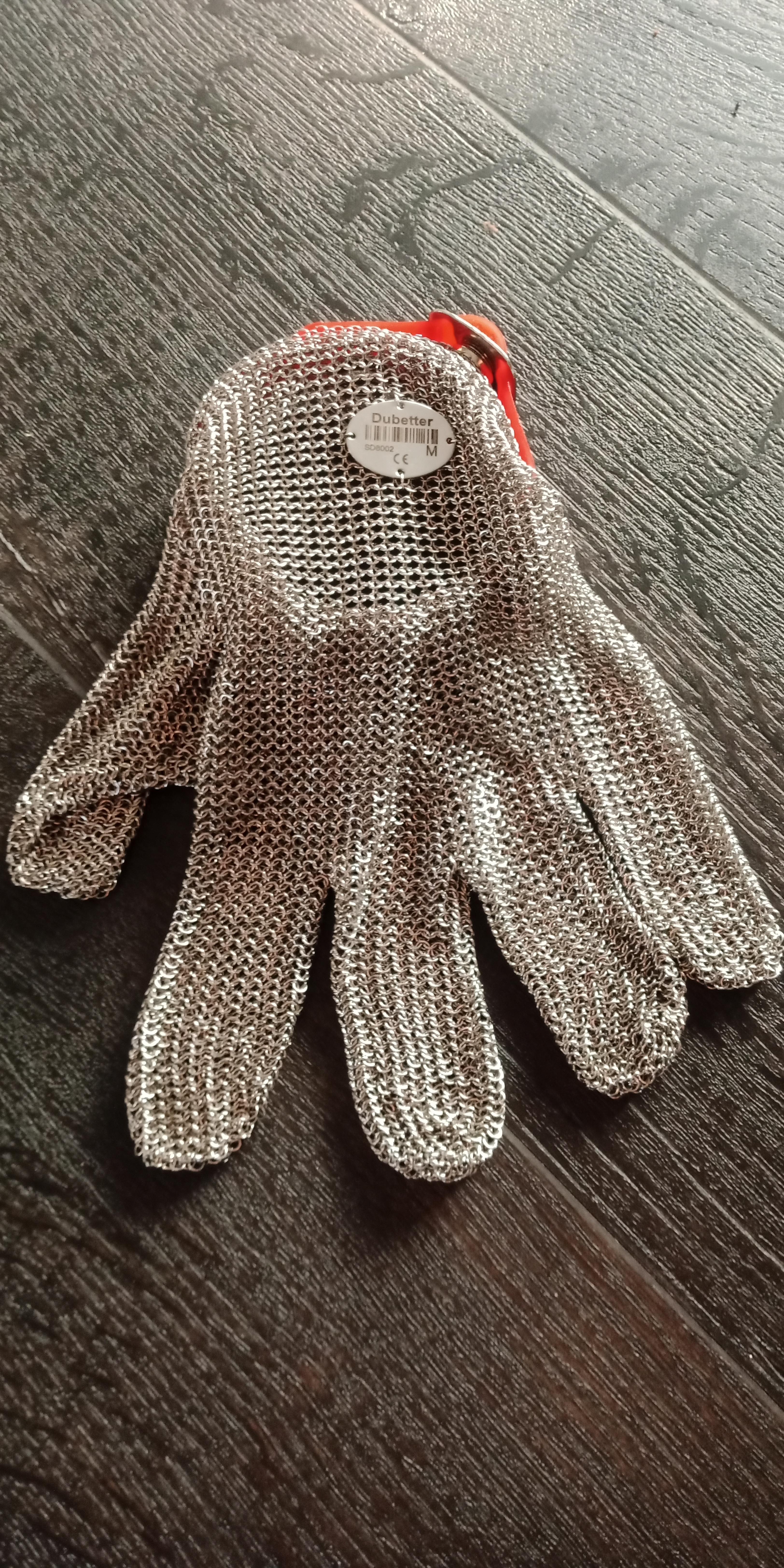 Used Stainless steel safety glove, M