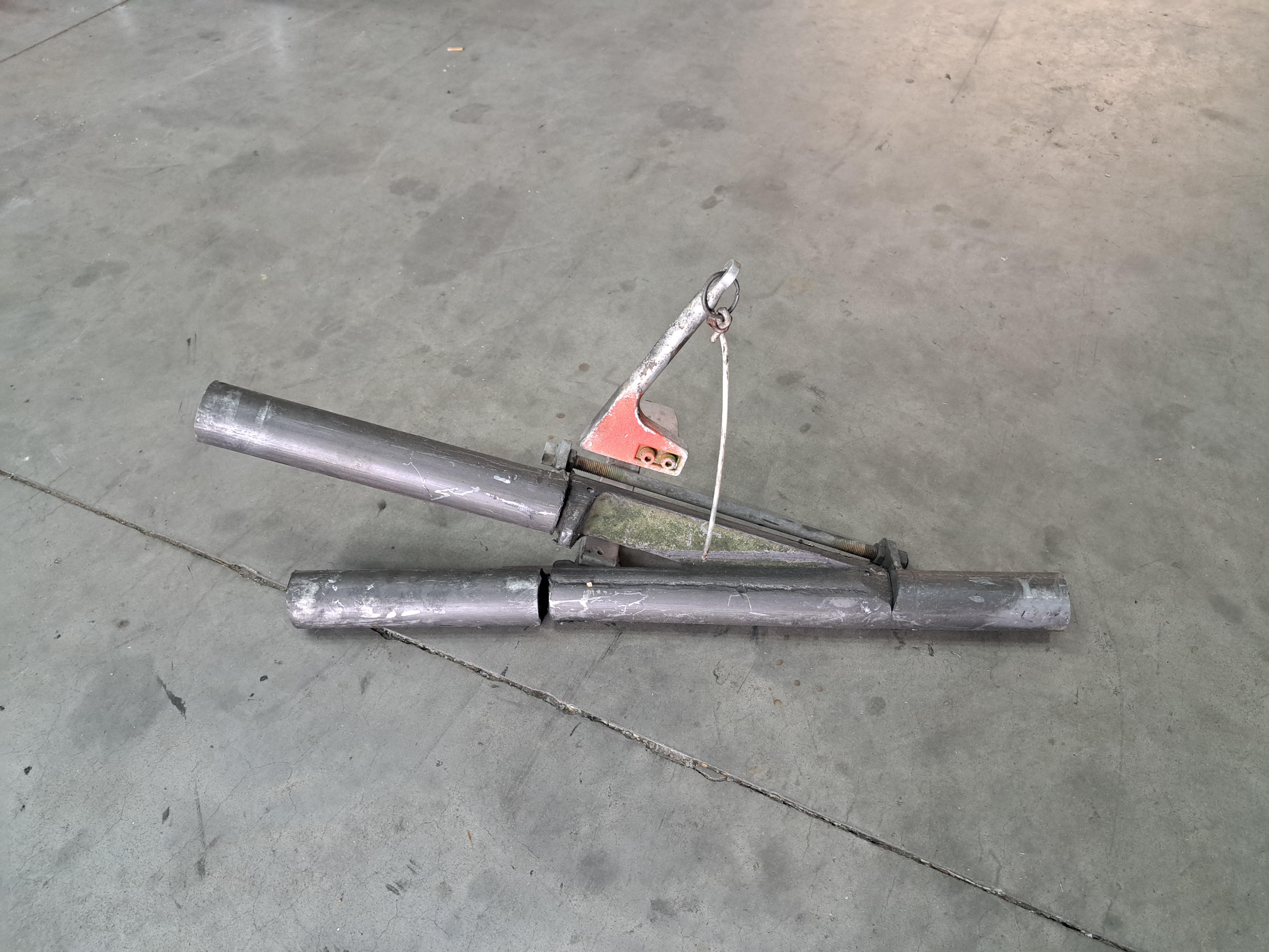 Used Switch right outside 25° without groundplate