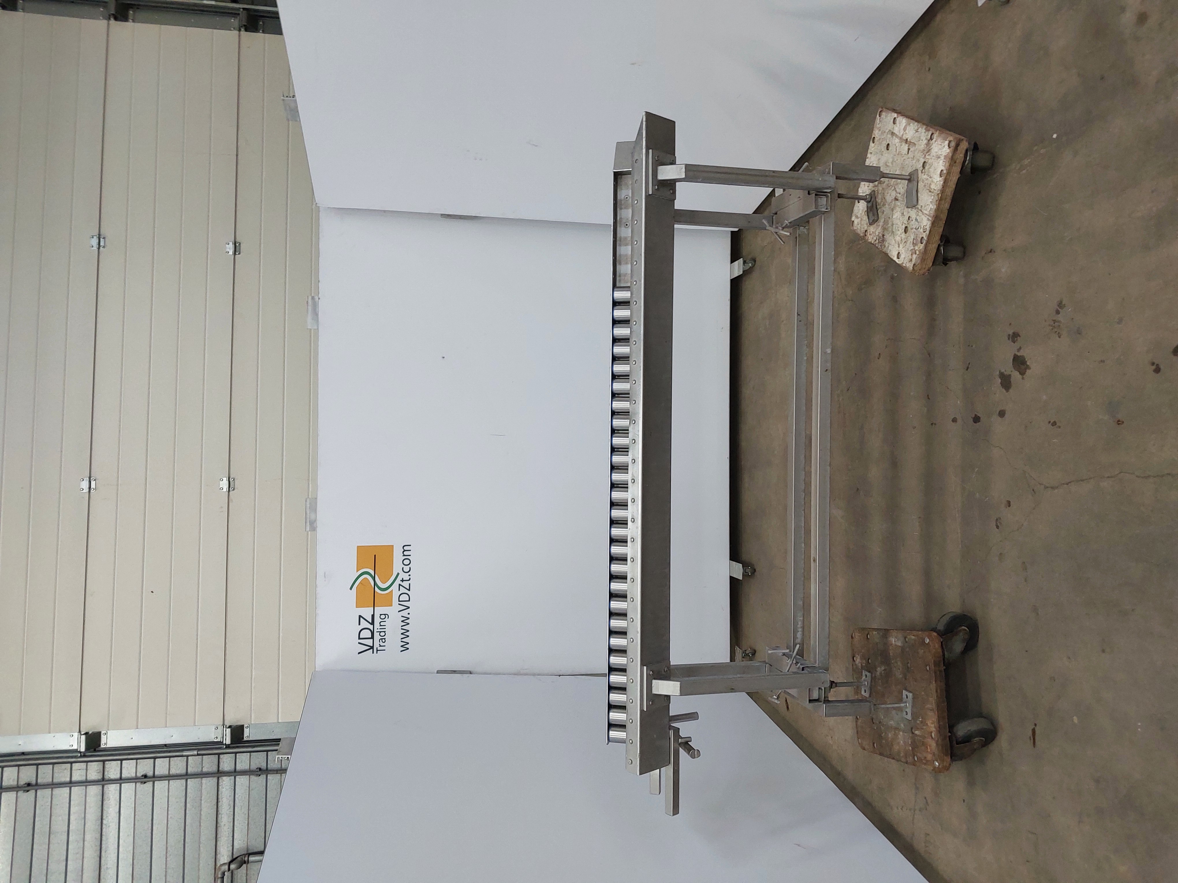 Used Pre-dehiding table with rollers