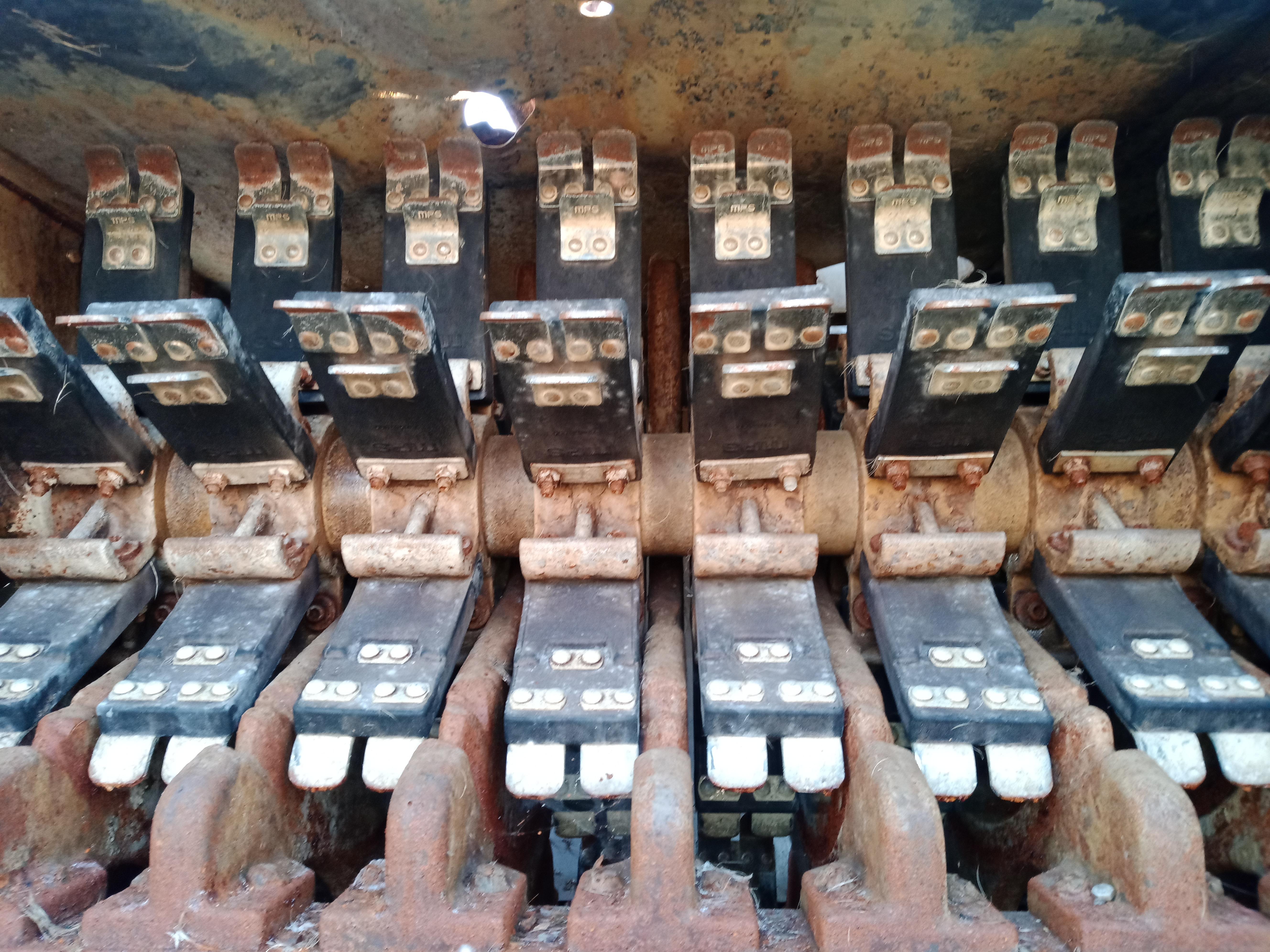 Used U-bar Tarzan dehairing machine