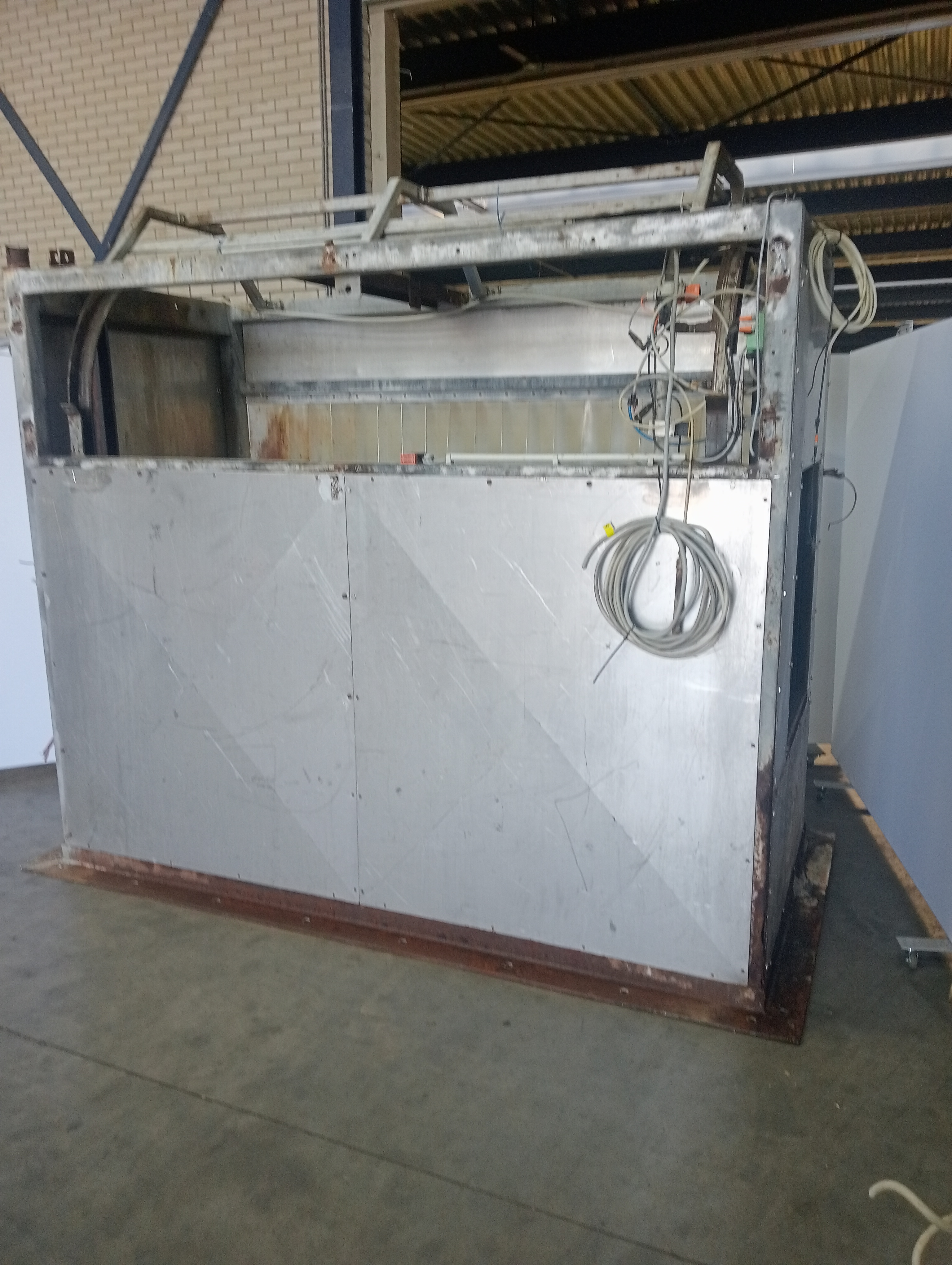 Used Butina CO2 stunner