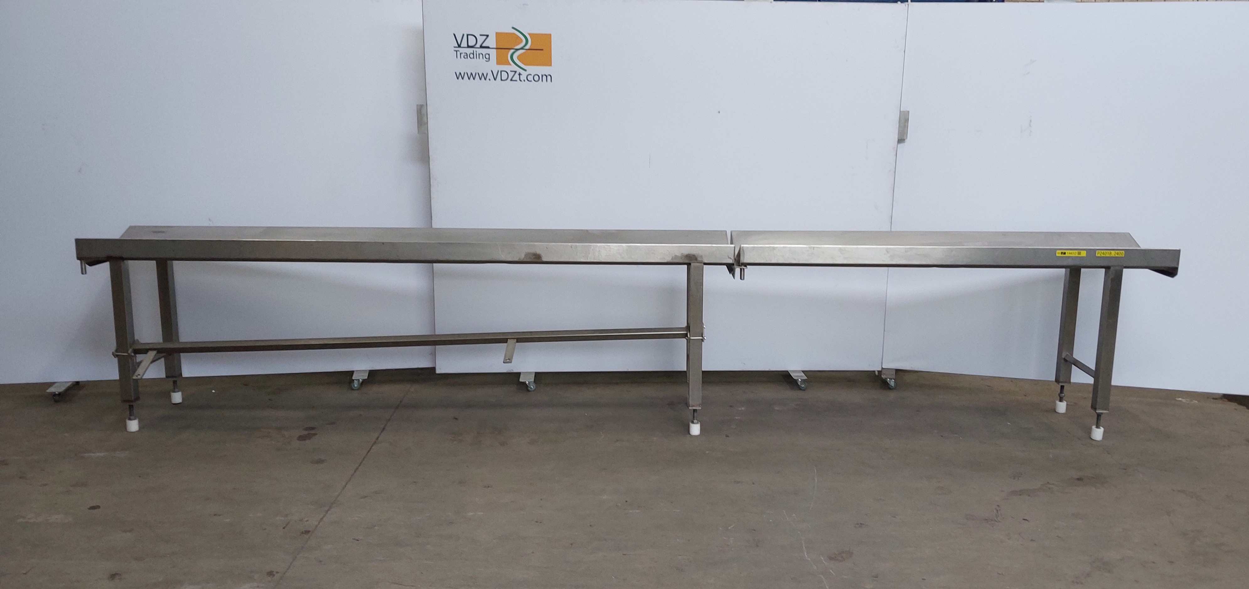 Used Pre-dehiding table