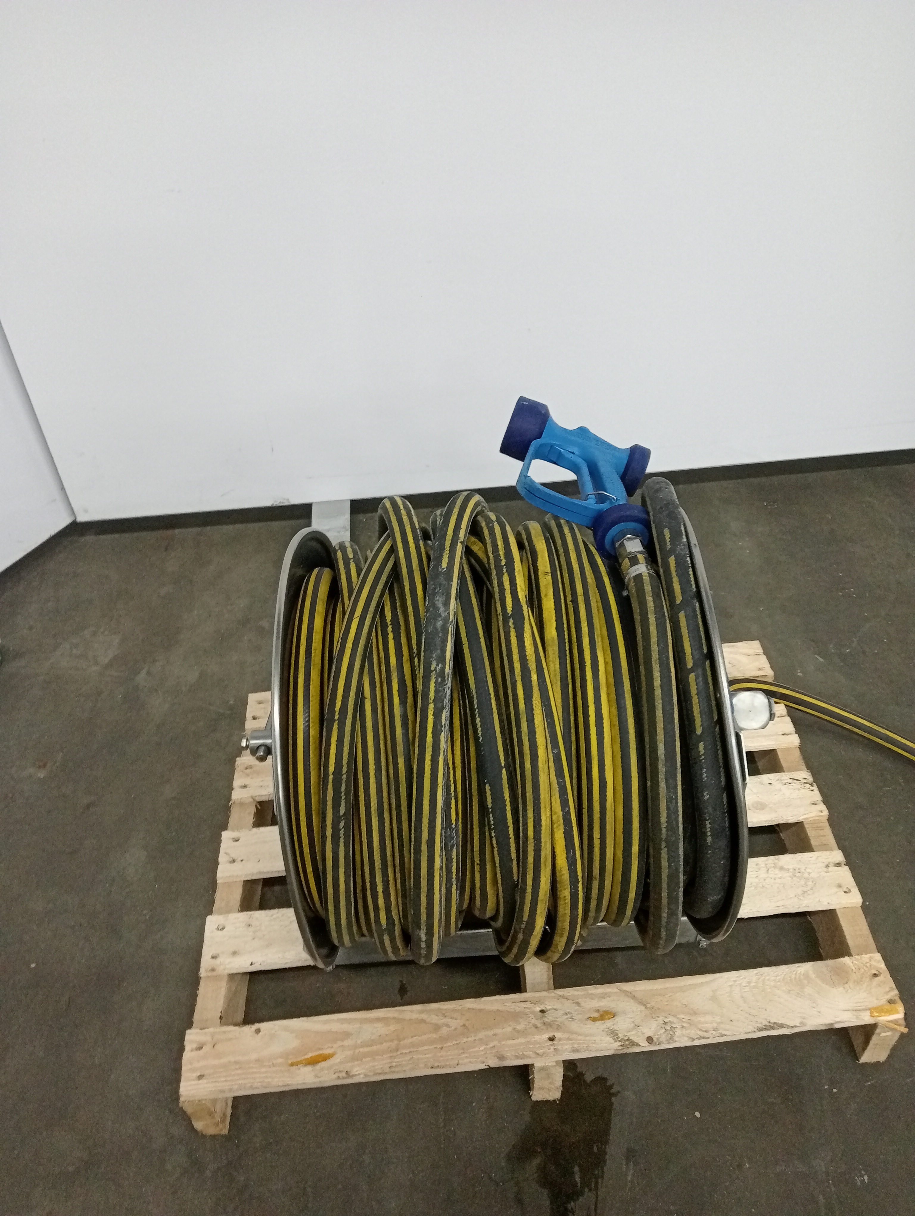 Used Hose reel