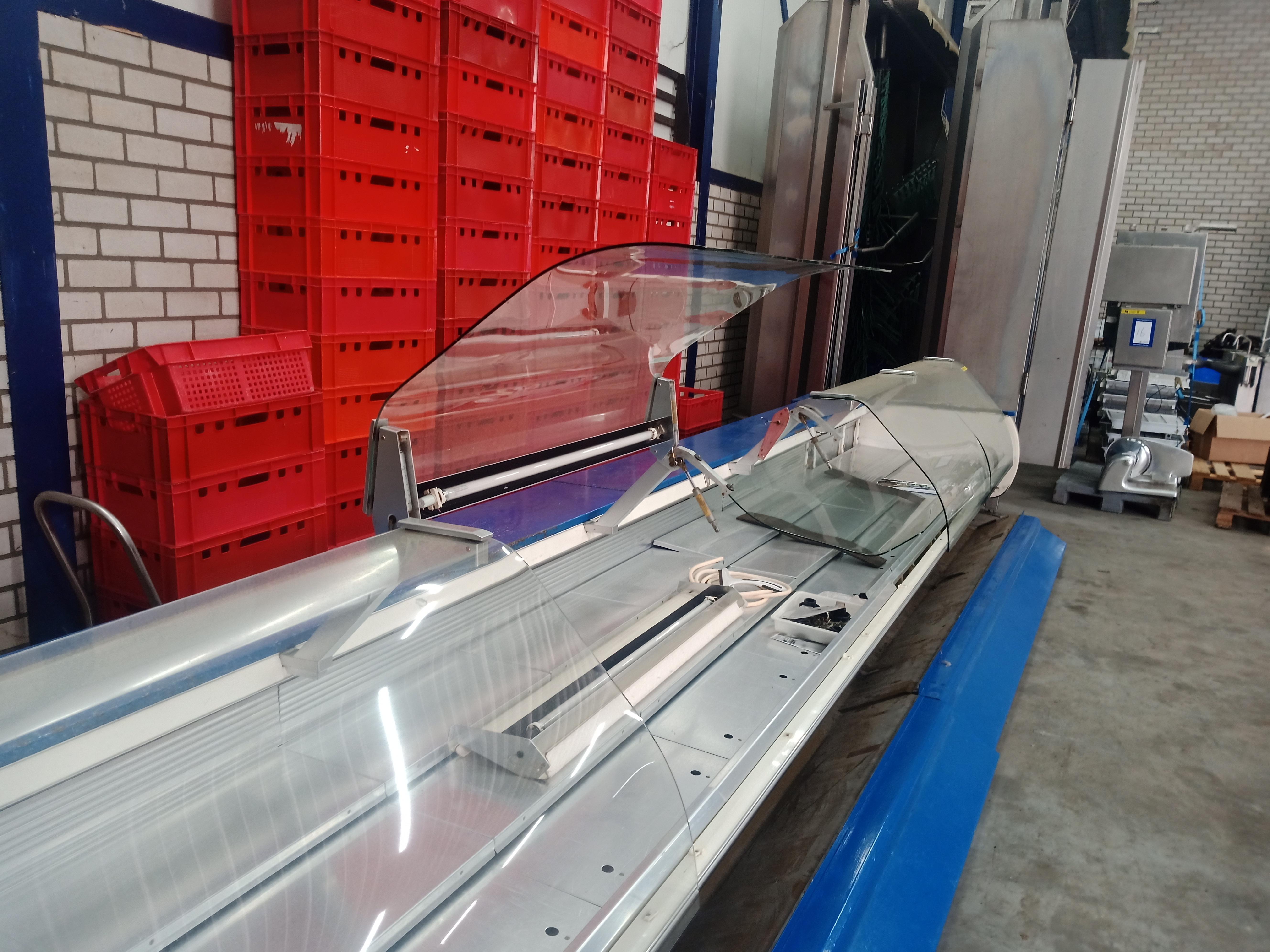 Used Display cabinet