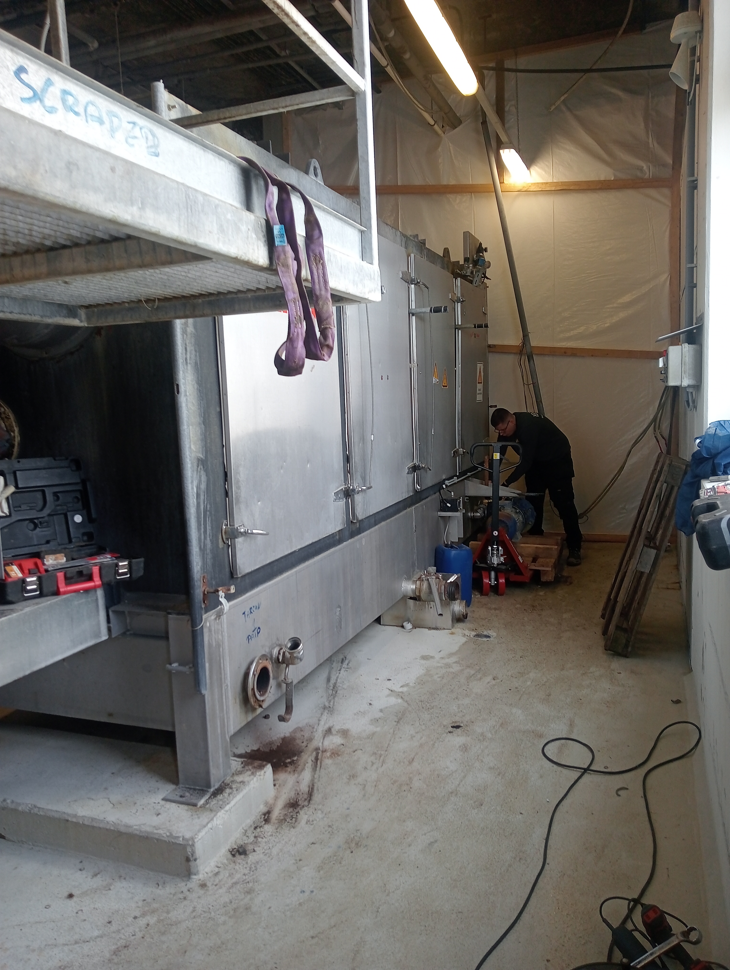 Used U-bar scalding and dehairing machine