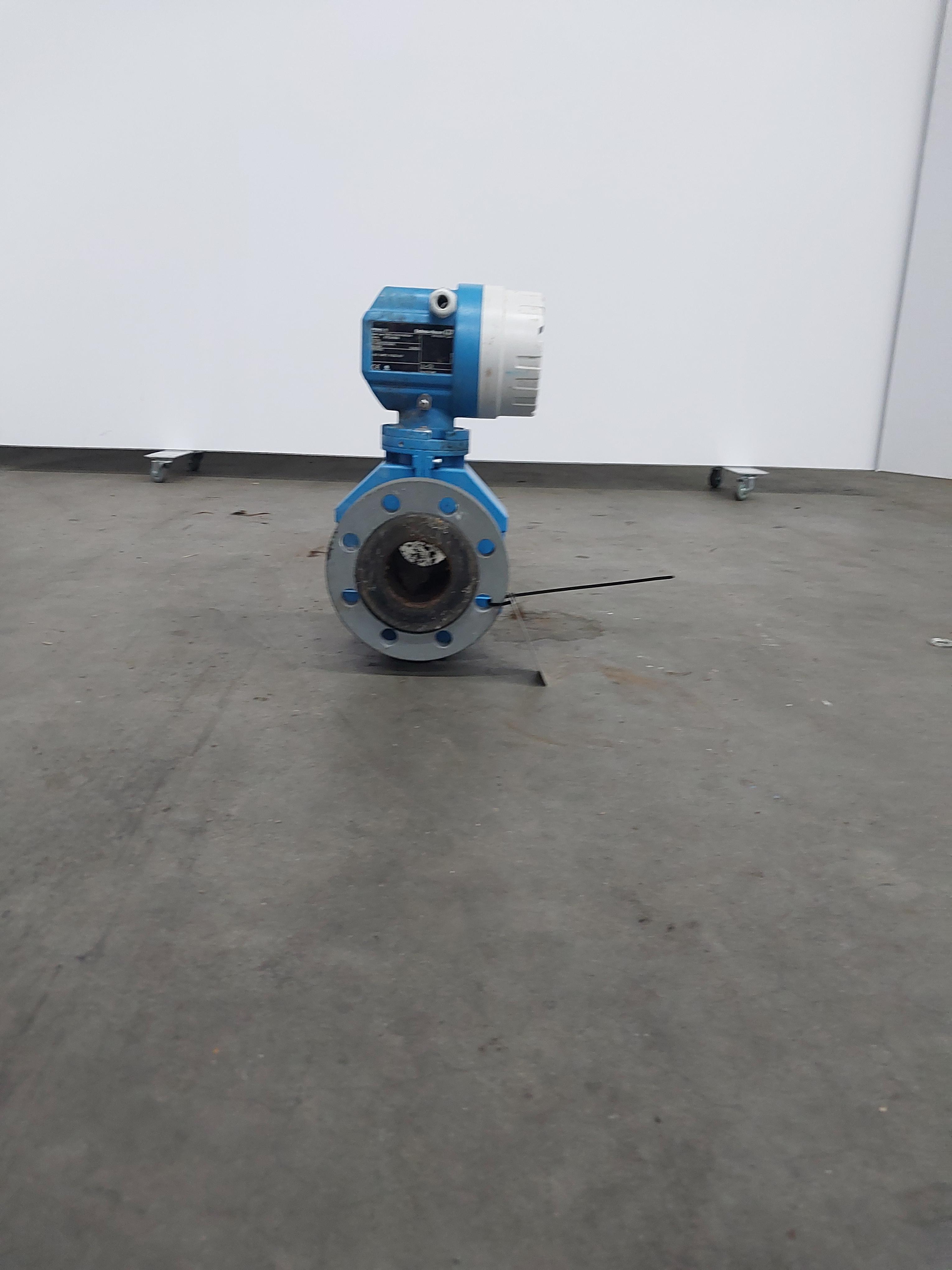 Used Flow meter