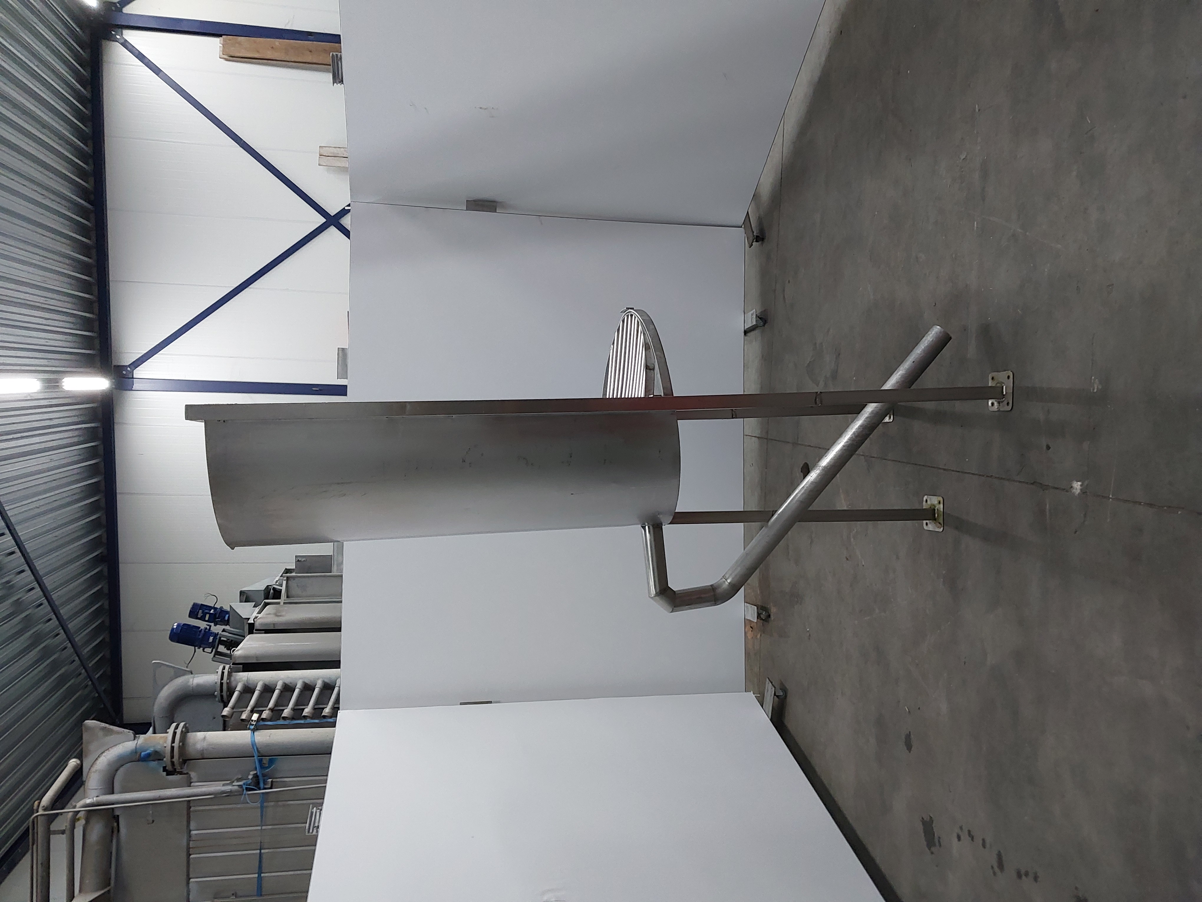 Used Head wash cabinet