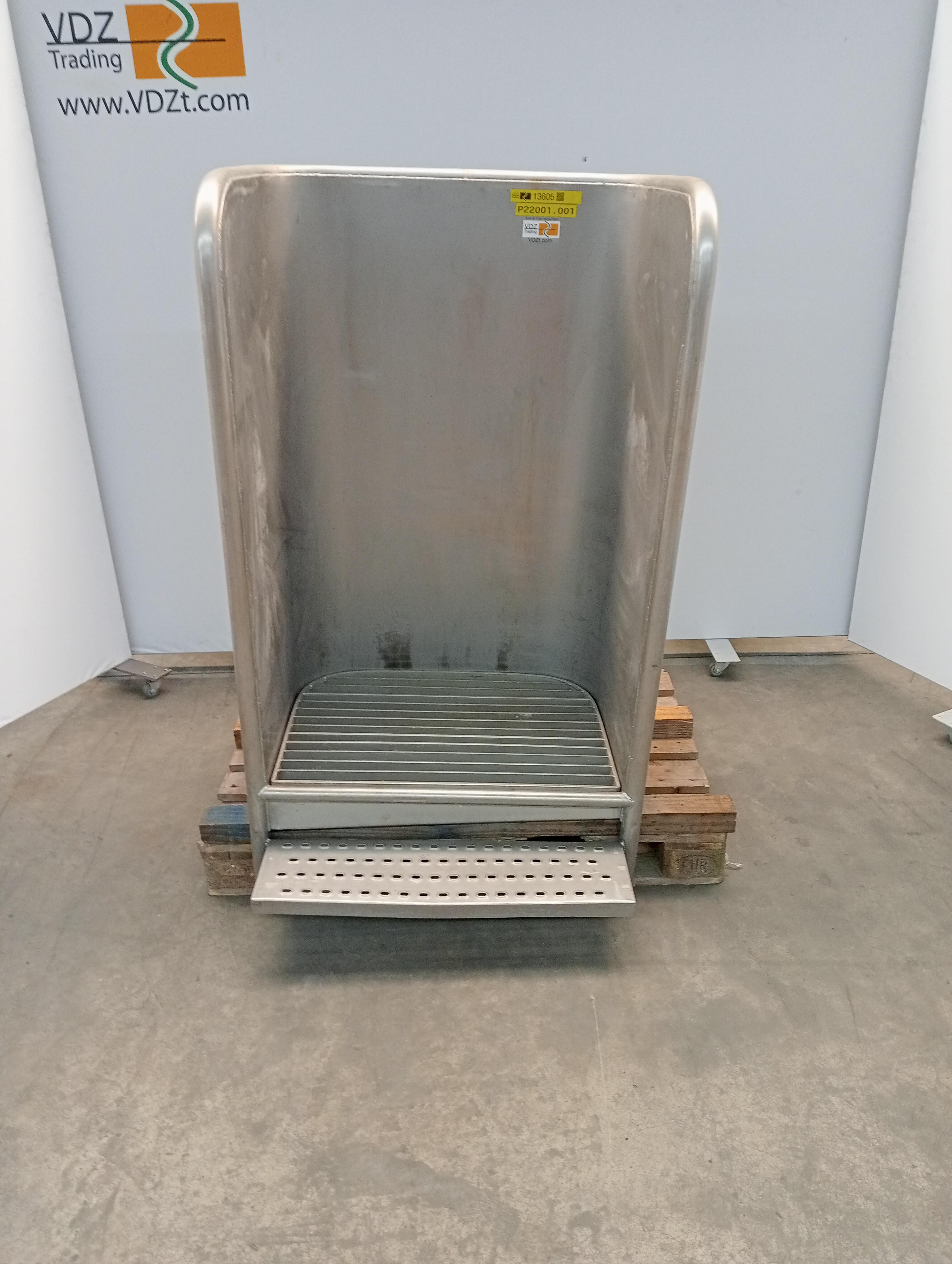 Used Apron washer