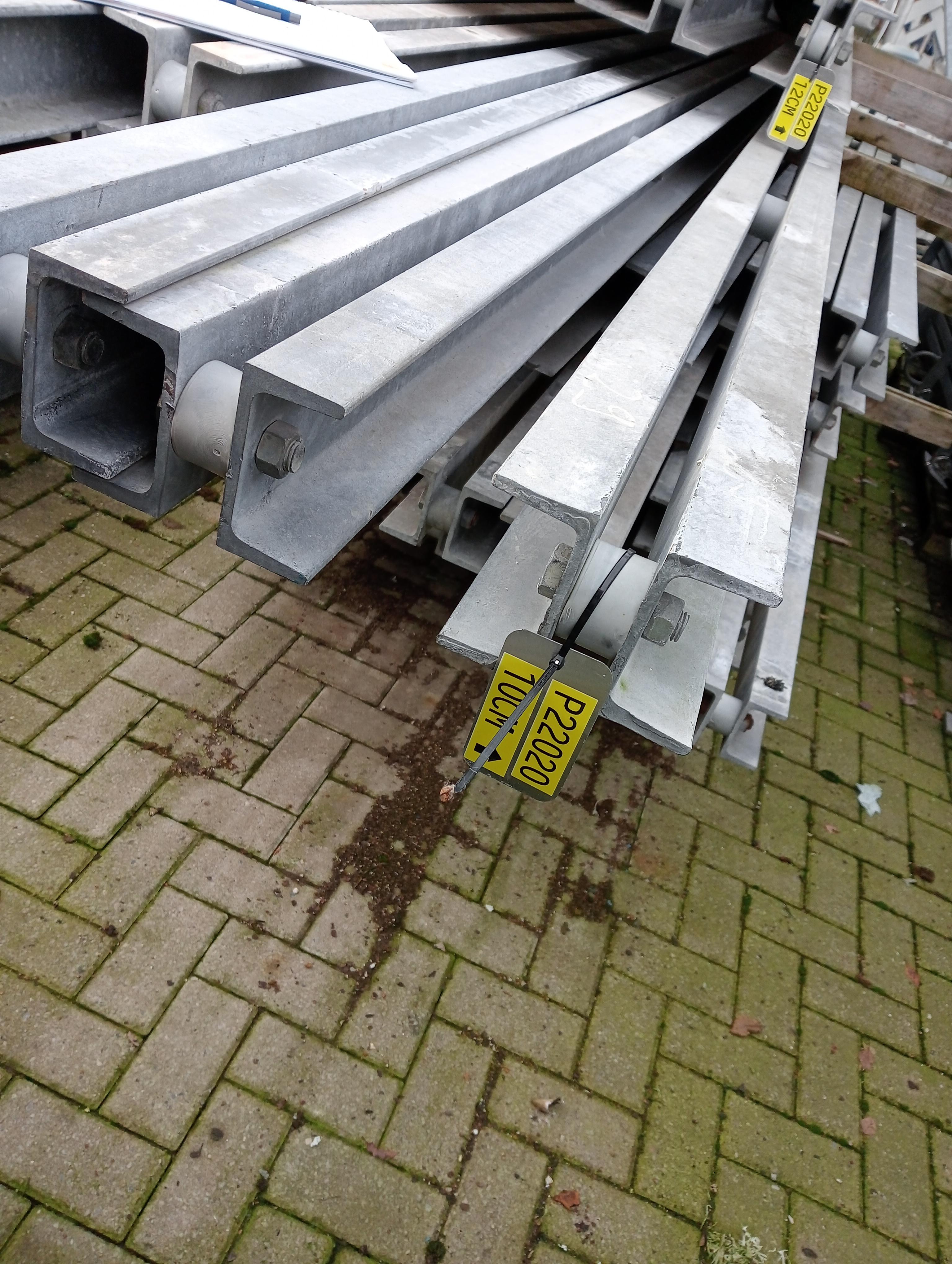 Used Double UMP Beams