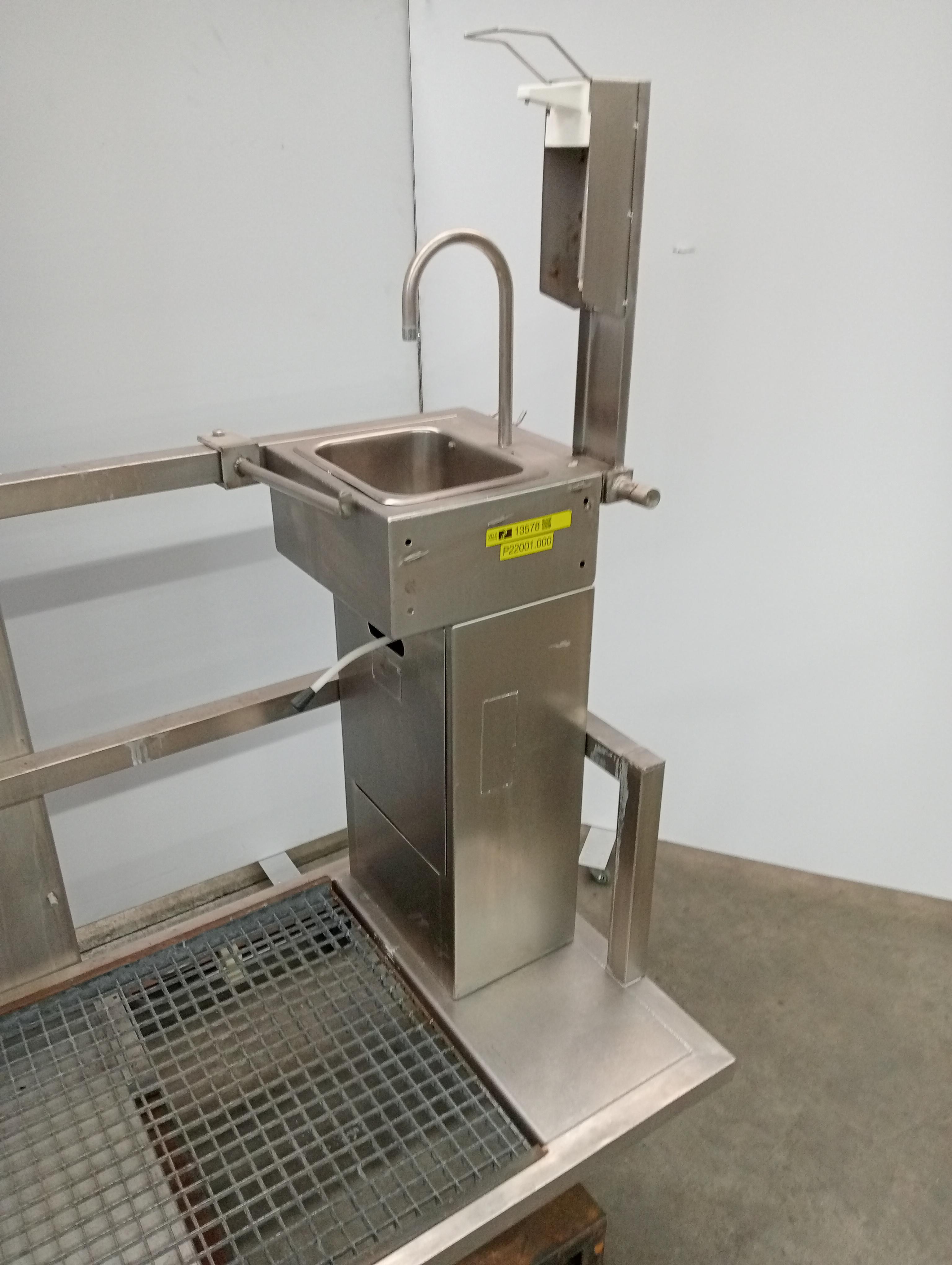 Used Movable platform